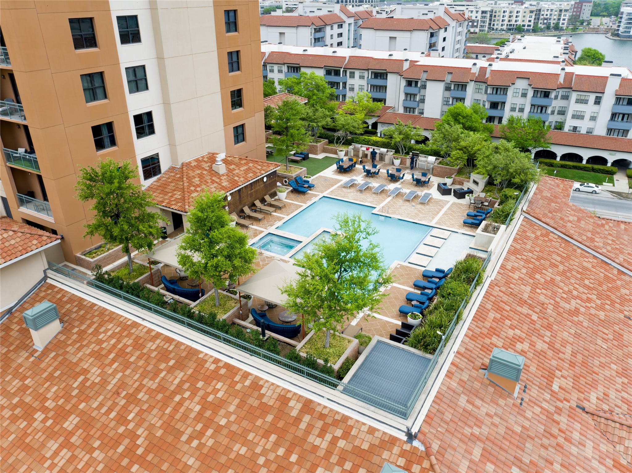 330 Las Colinas Boulevard E 464