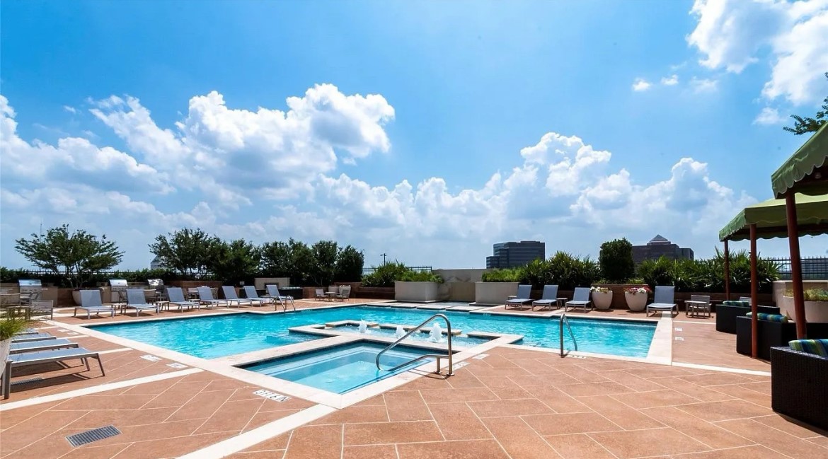 330 Las Colinas Boulevard E 464