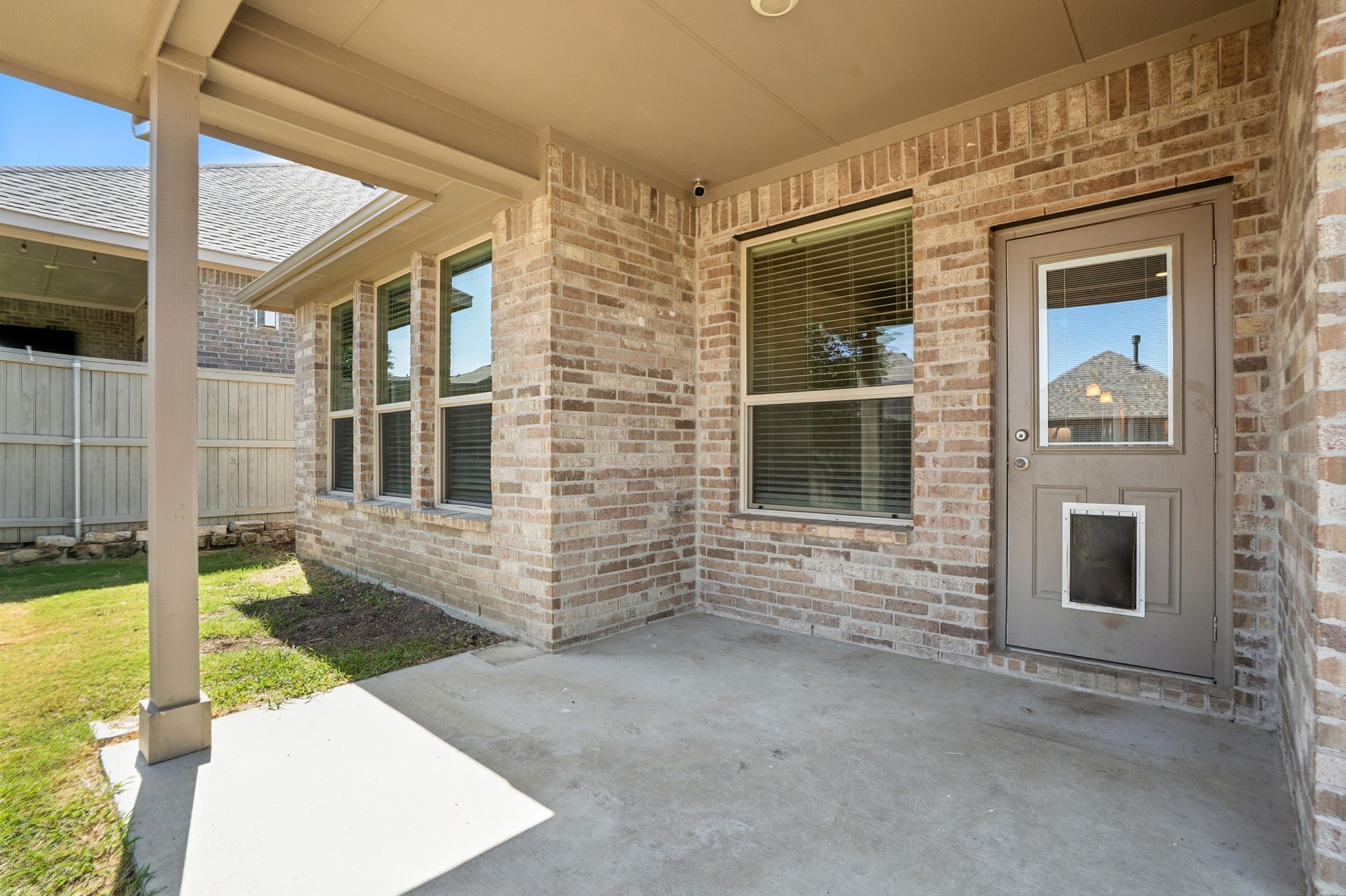 2320 Mockingbird Court