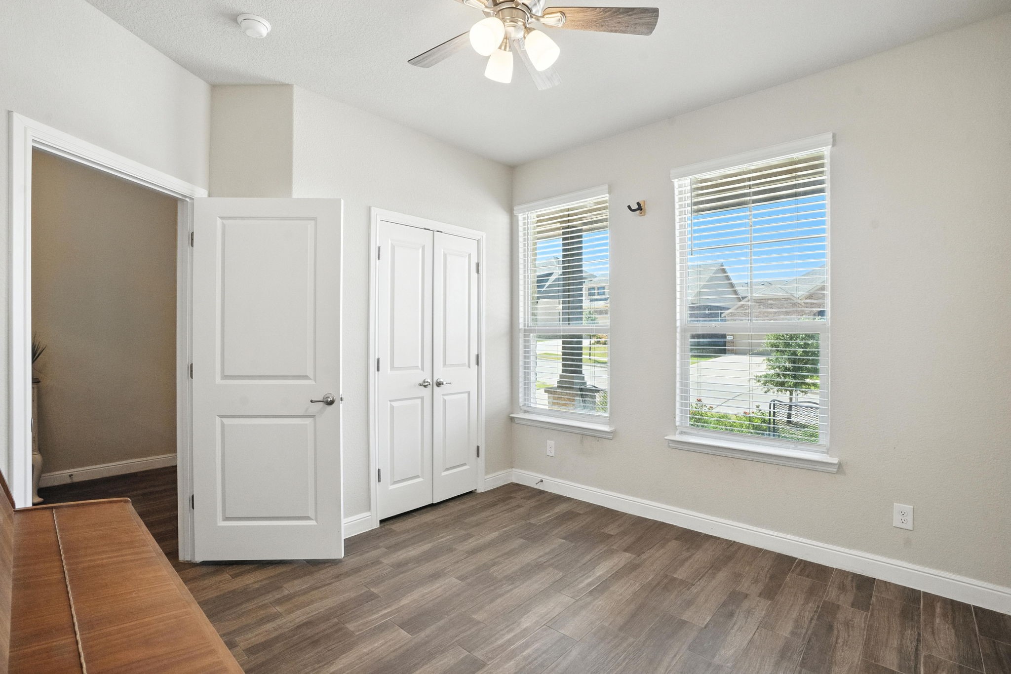 2320 Mockingbird Court