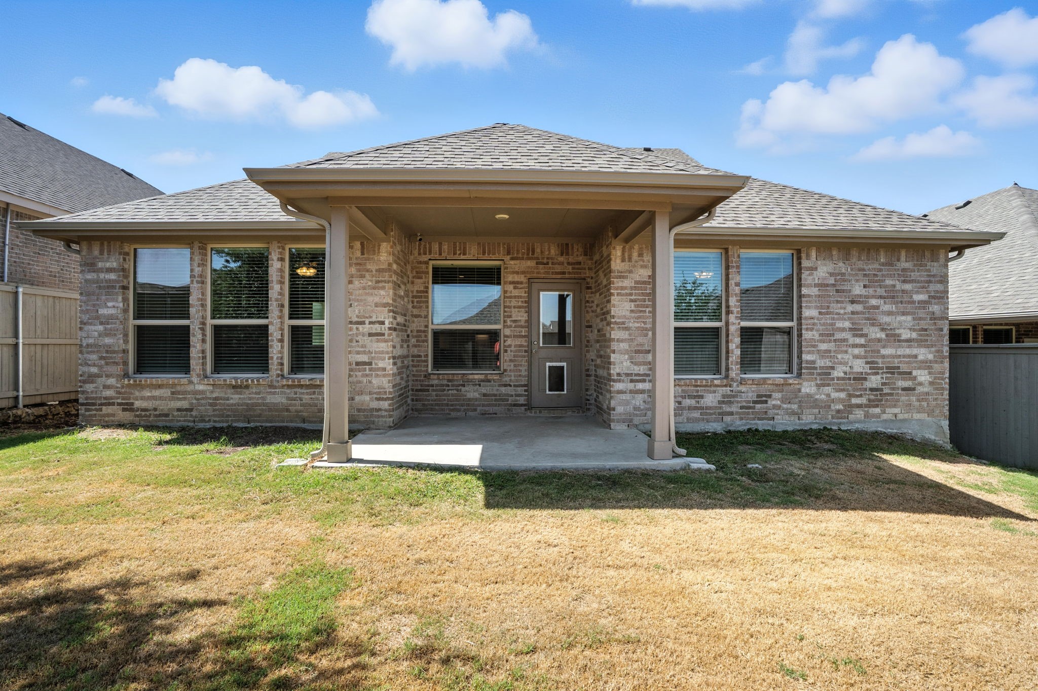 2320 Mockingbird Court