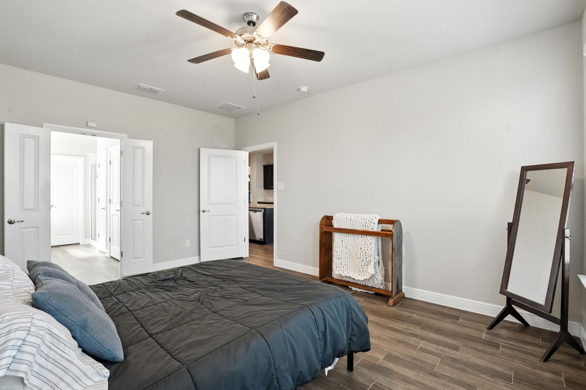 2320 Mockingbird Court