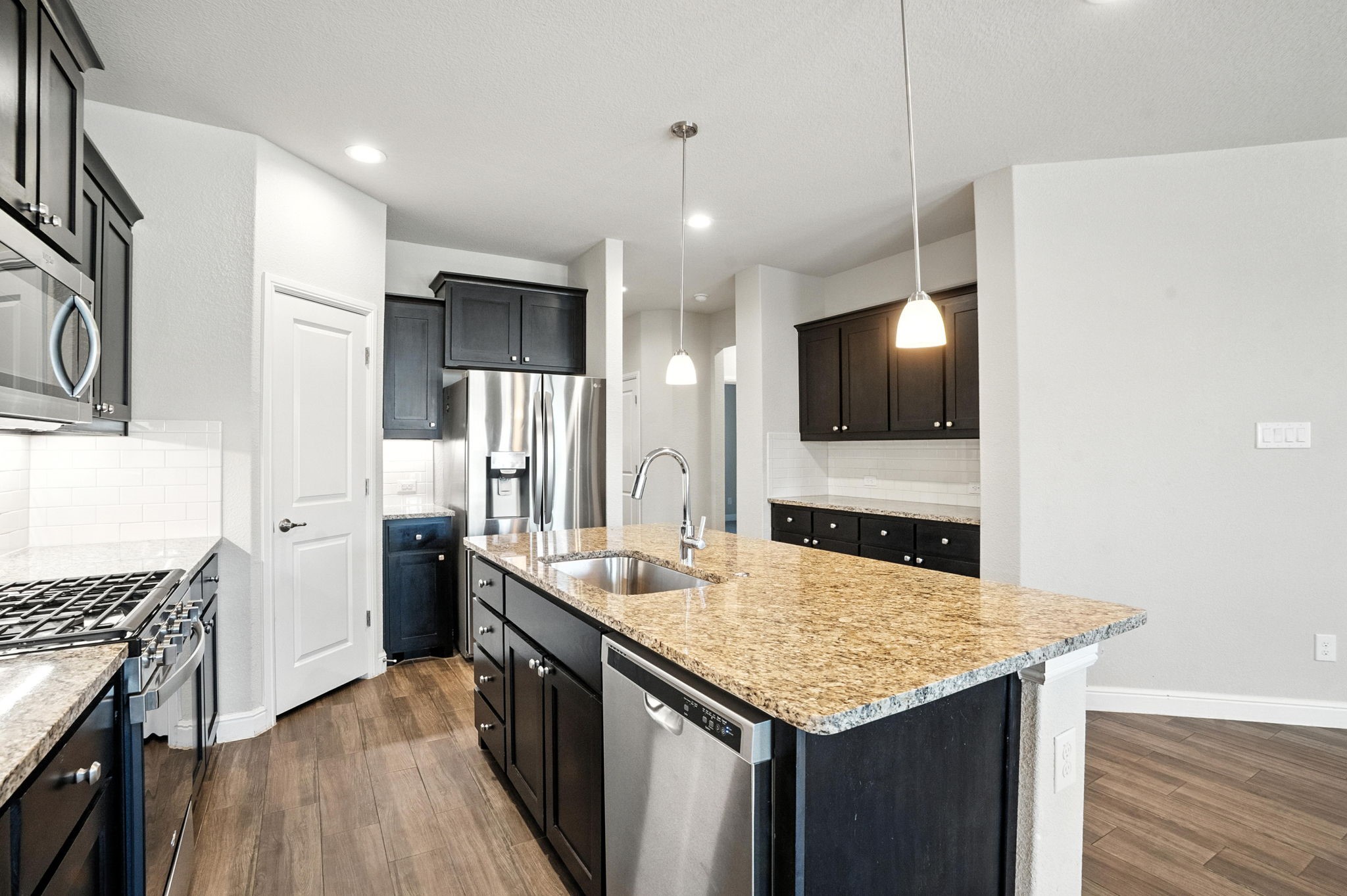 2320 Mockingbird Court