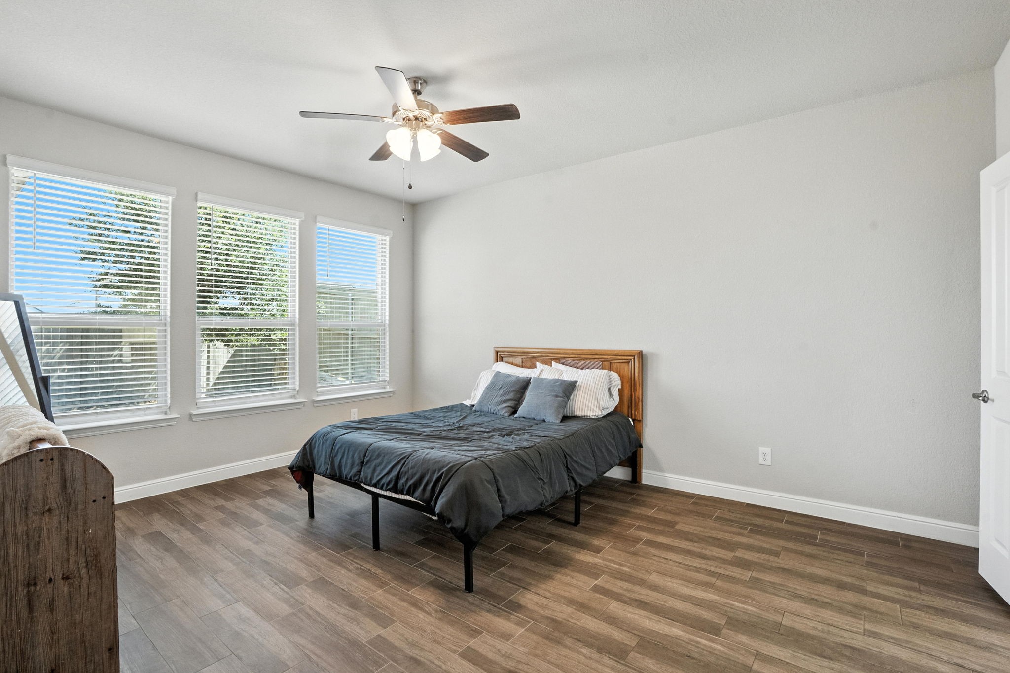 2320 Mockingbird Court