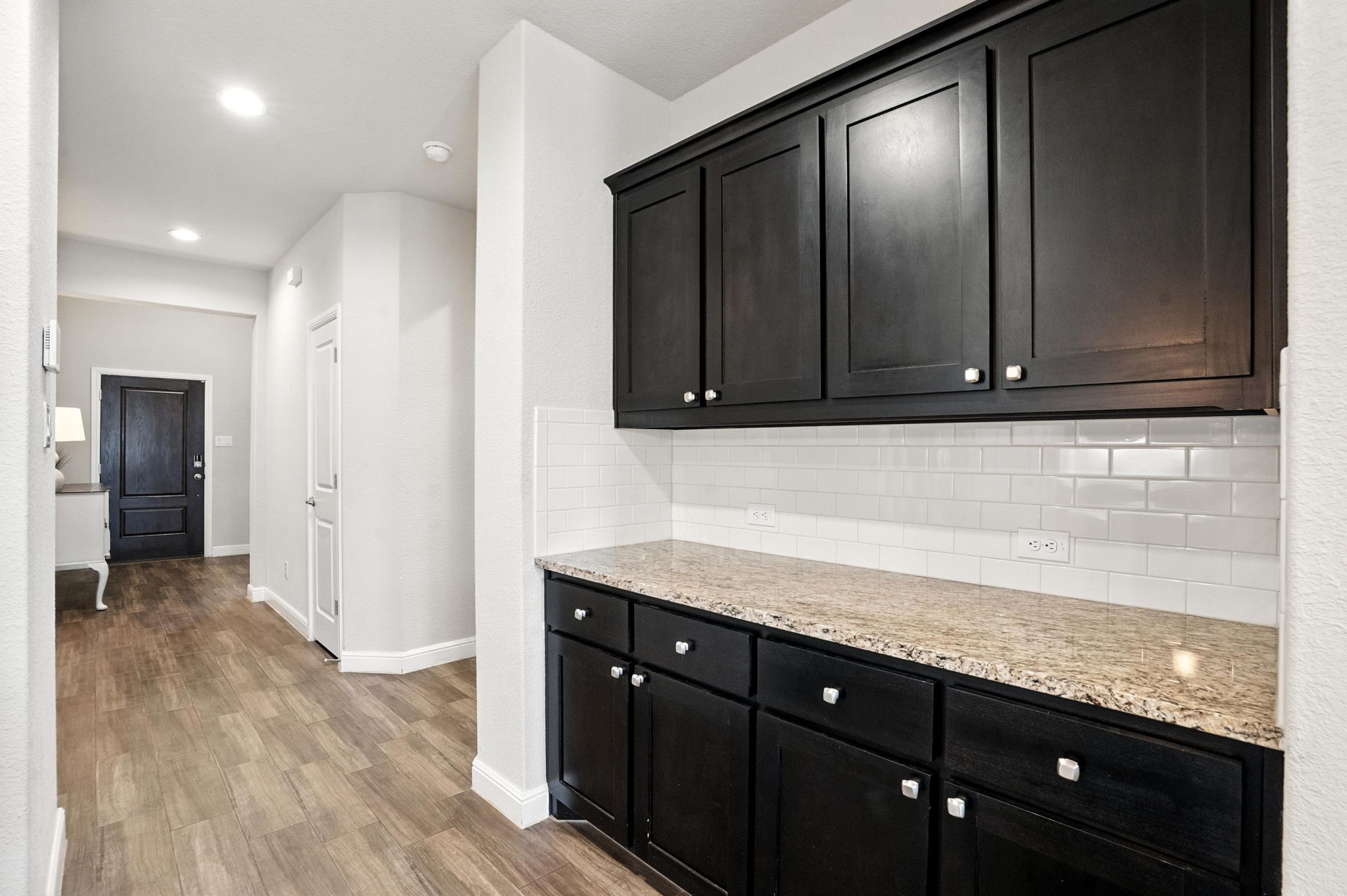 2320 Mockingbird Court