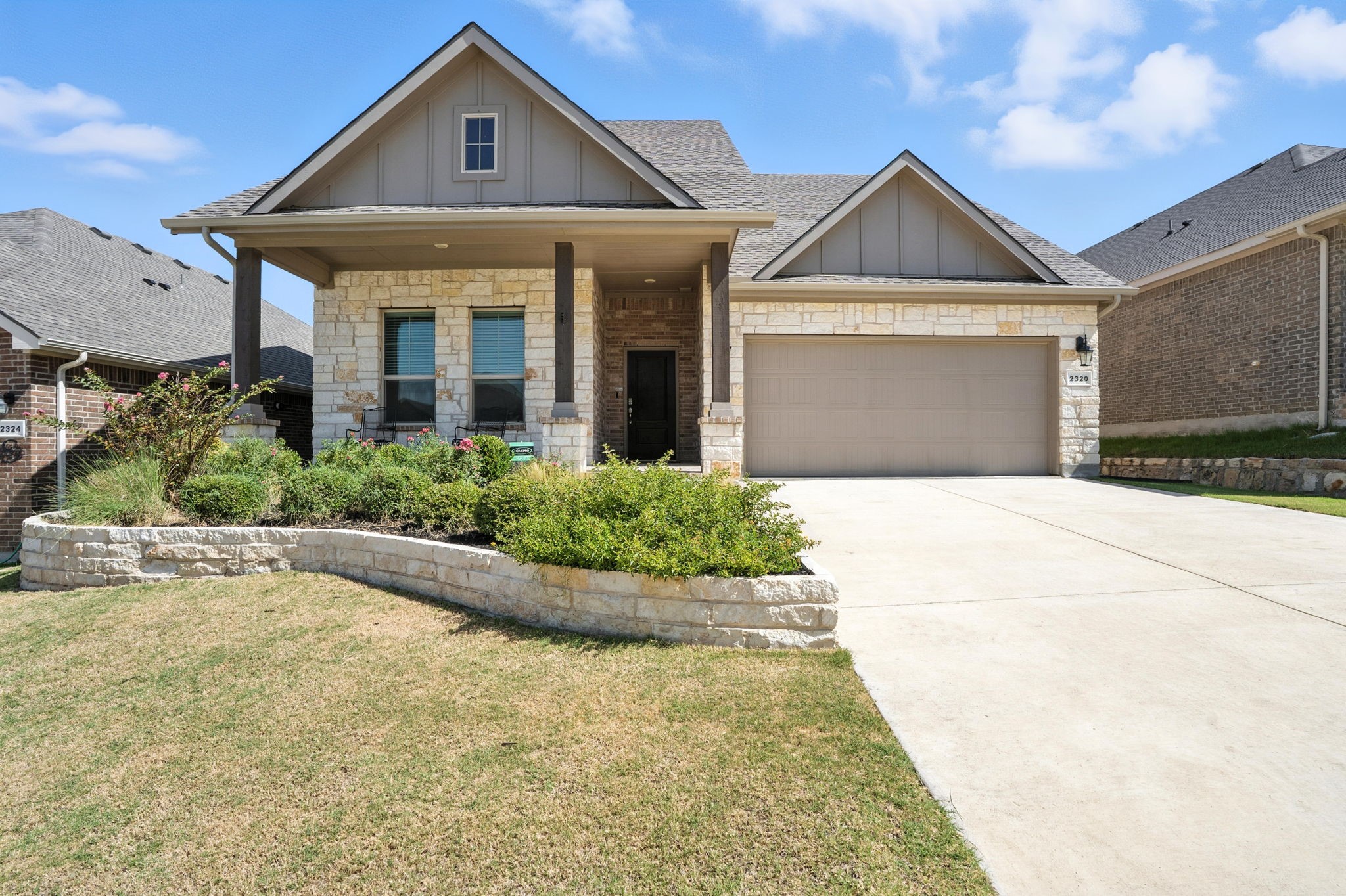 2320 Mockingbird Court