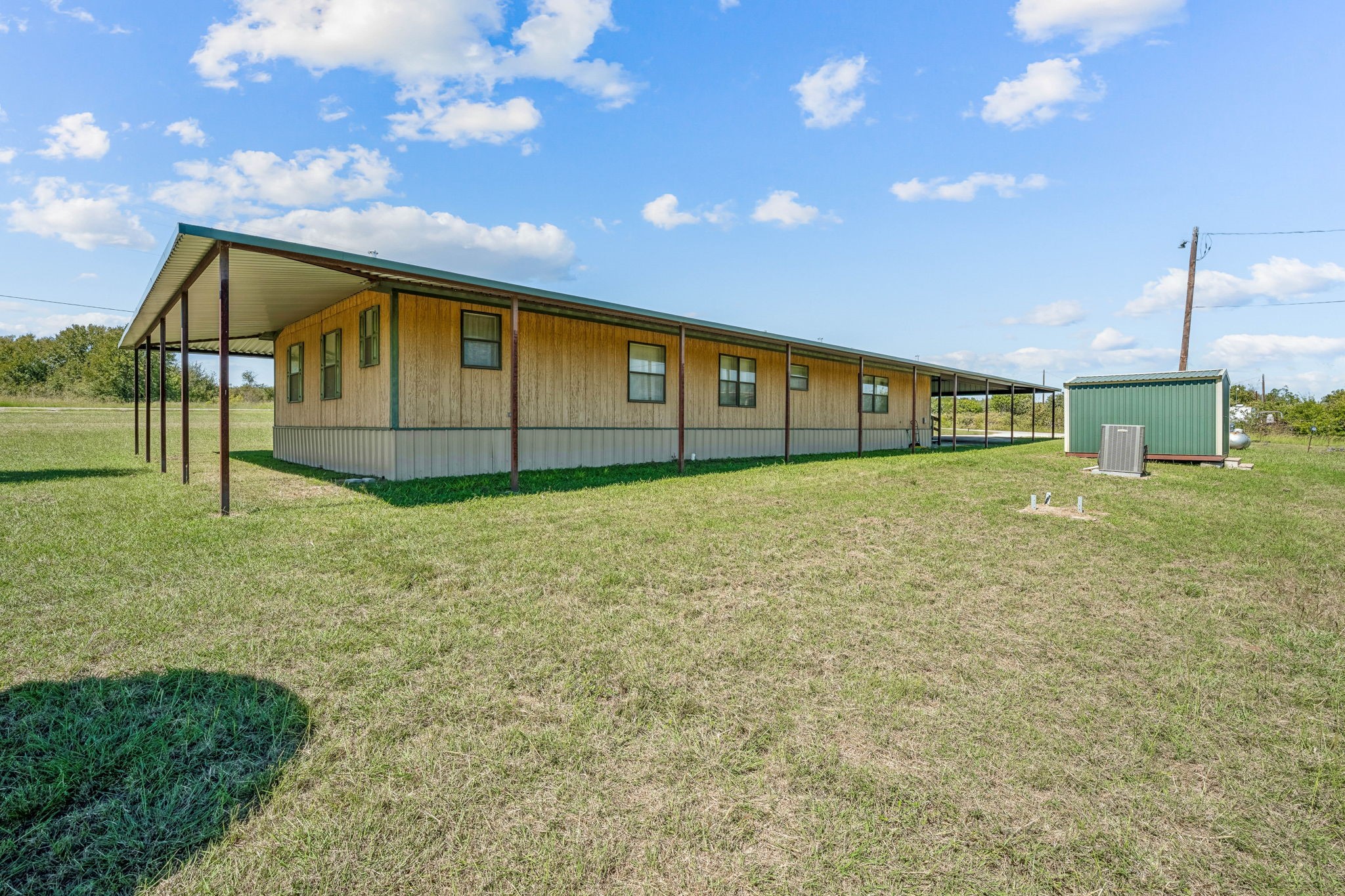 6931 Tin Top Highway