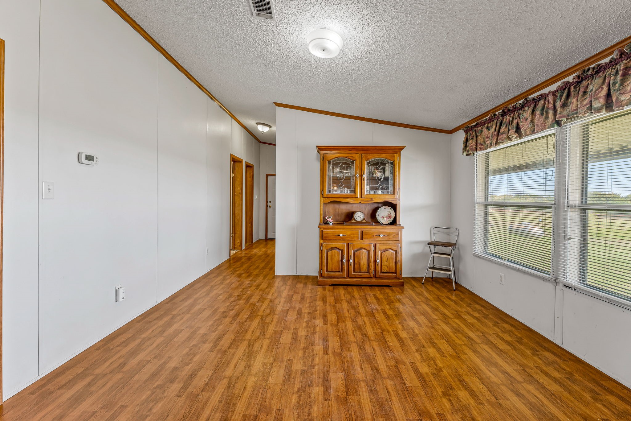 6931 Tin Top Highway