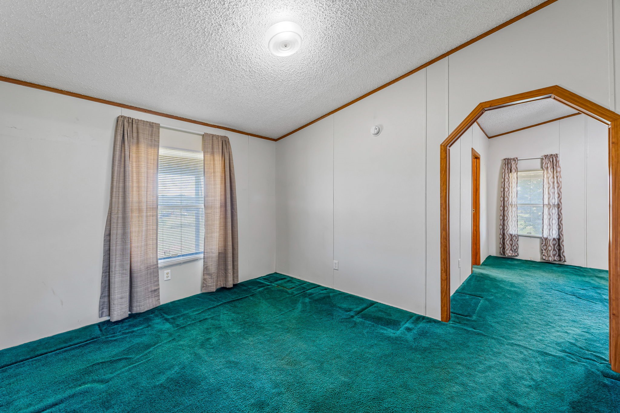 6931 Tin Top Highway