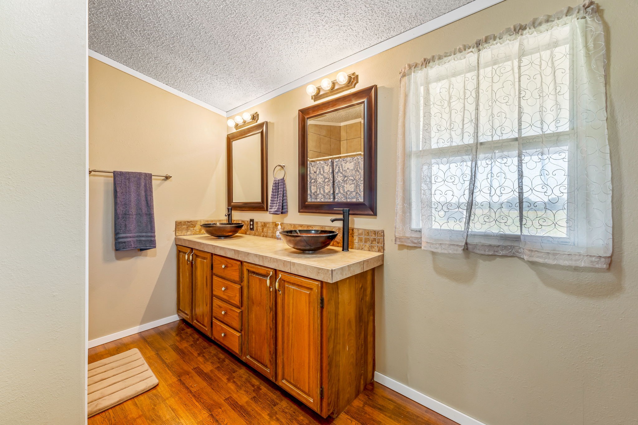 6931 Tin Top Highway