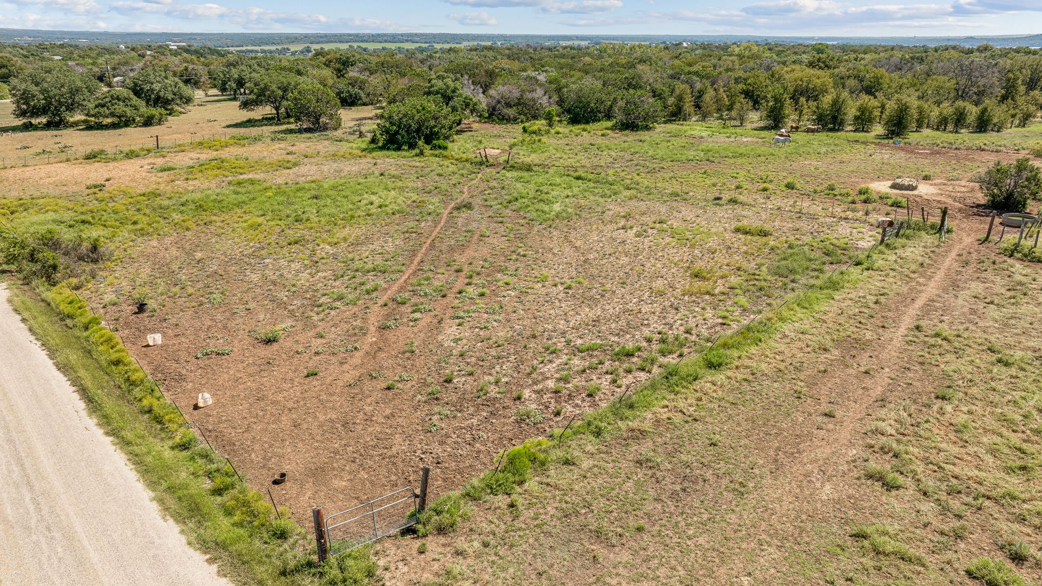 6931 Tin Top Highway