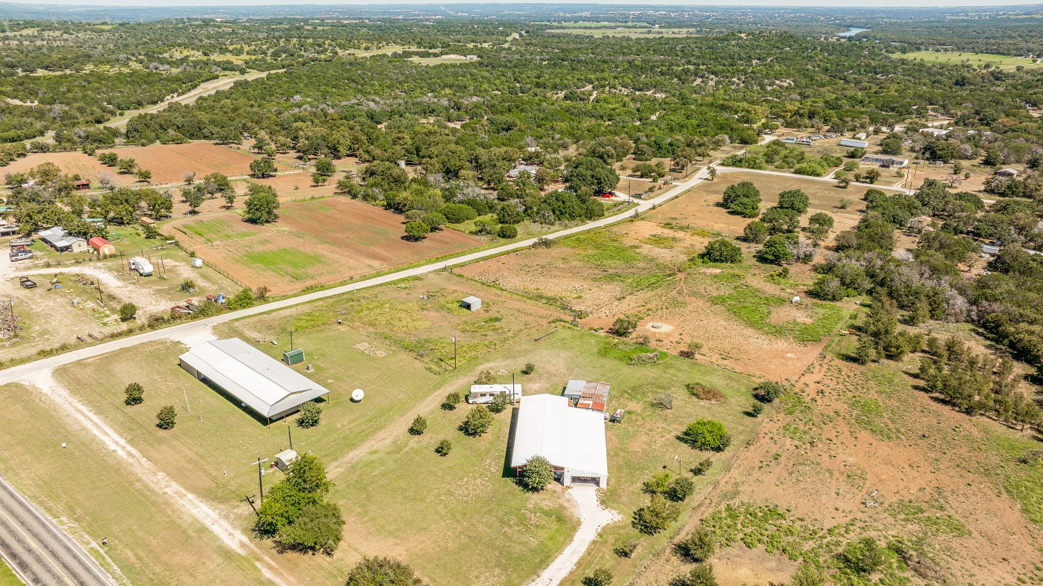 6931 Tin Top Highway