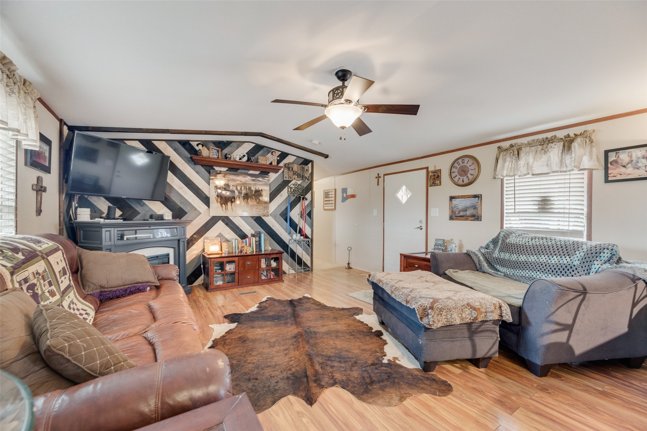 13932 County Road 236