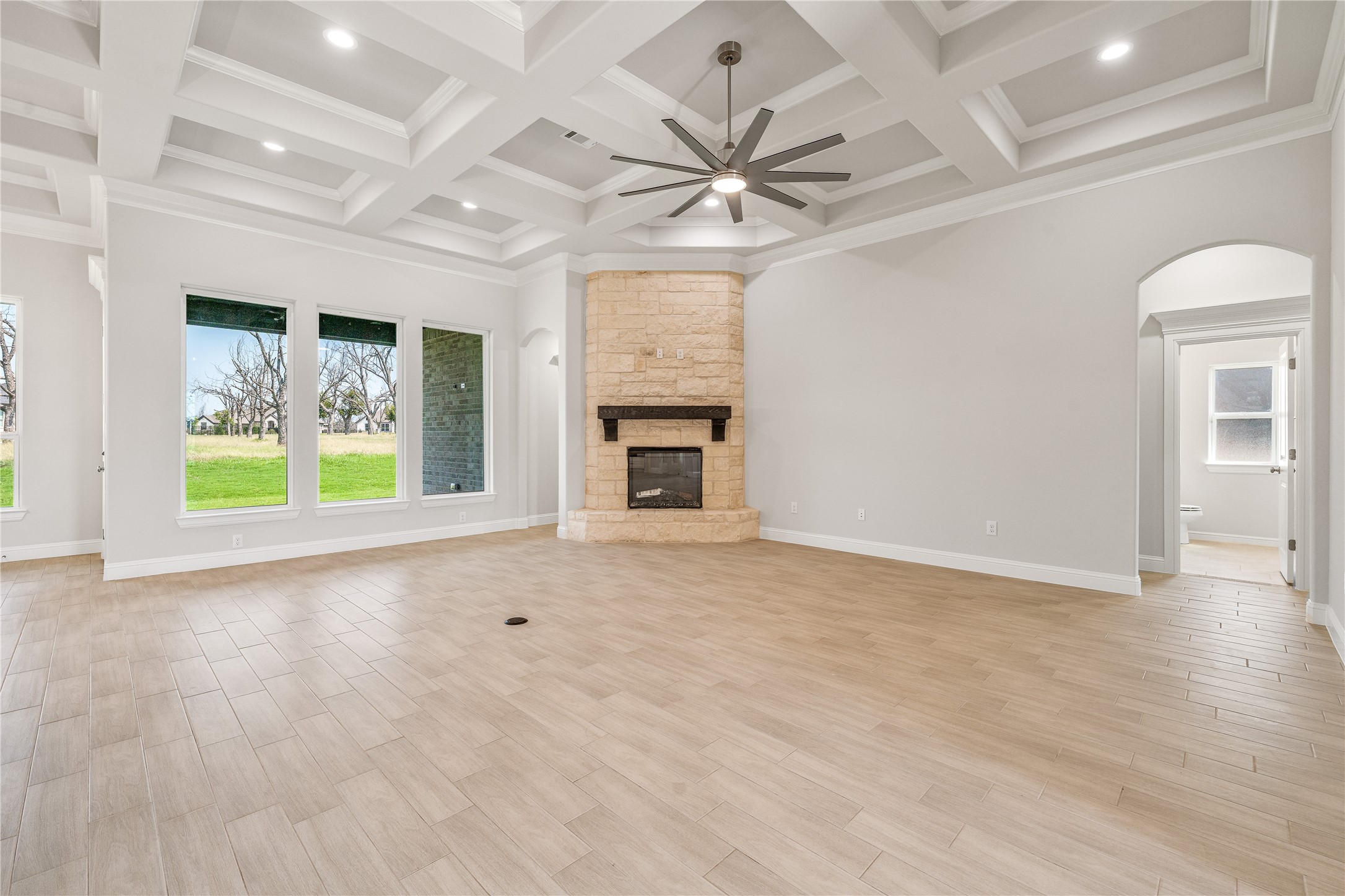 2128 Middlewood Circle