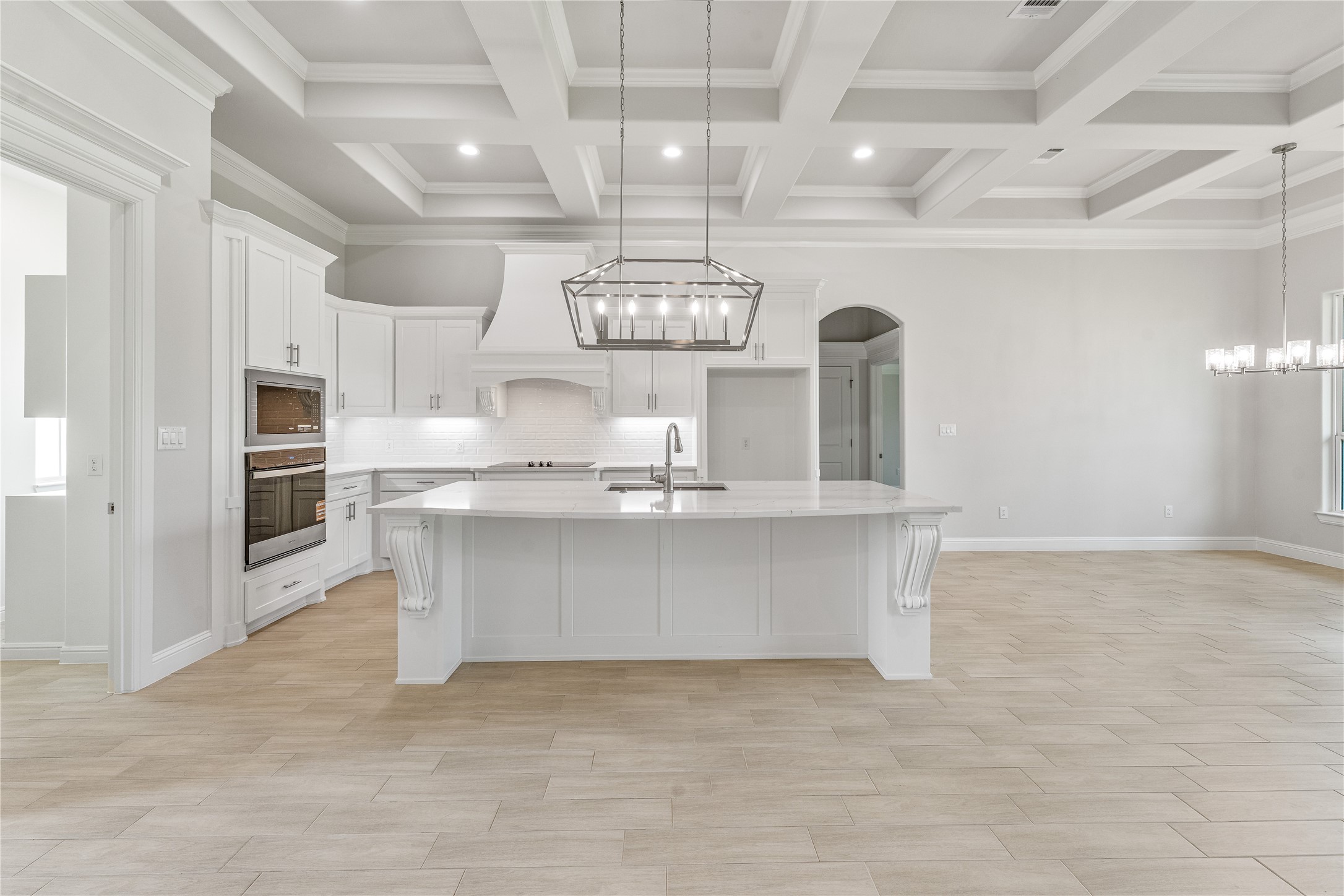 2128 Middlewood Circle