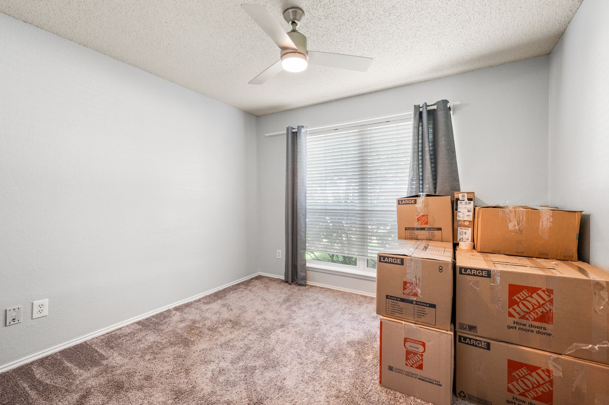 9122 Woodlake Drive