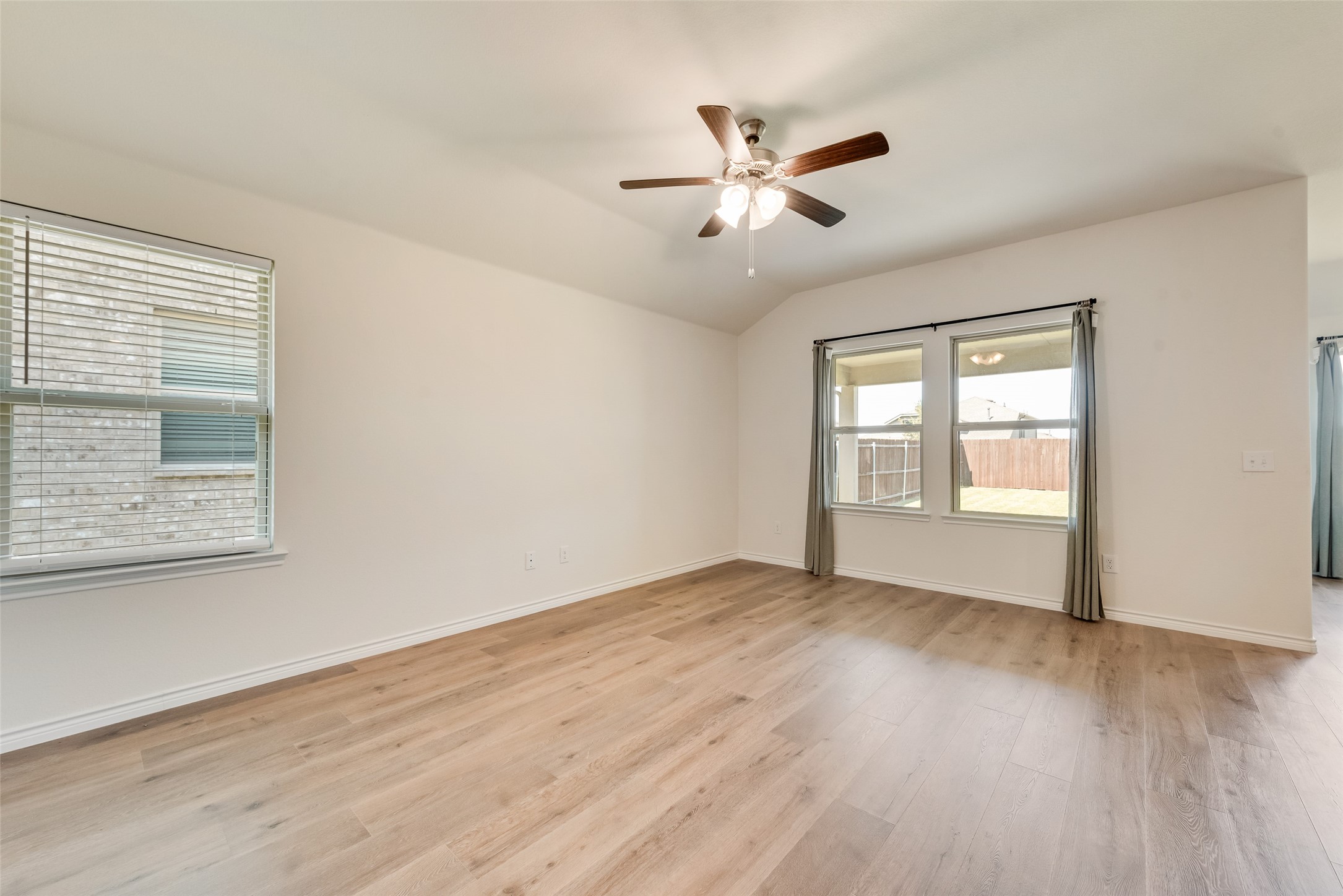 4009 Glastonbury Road