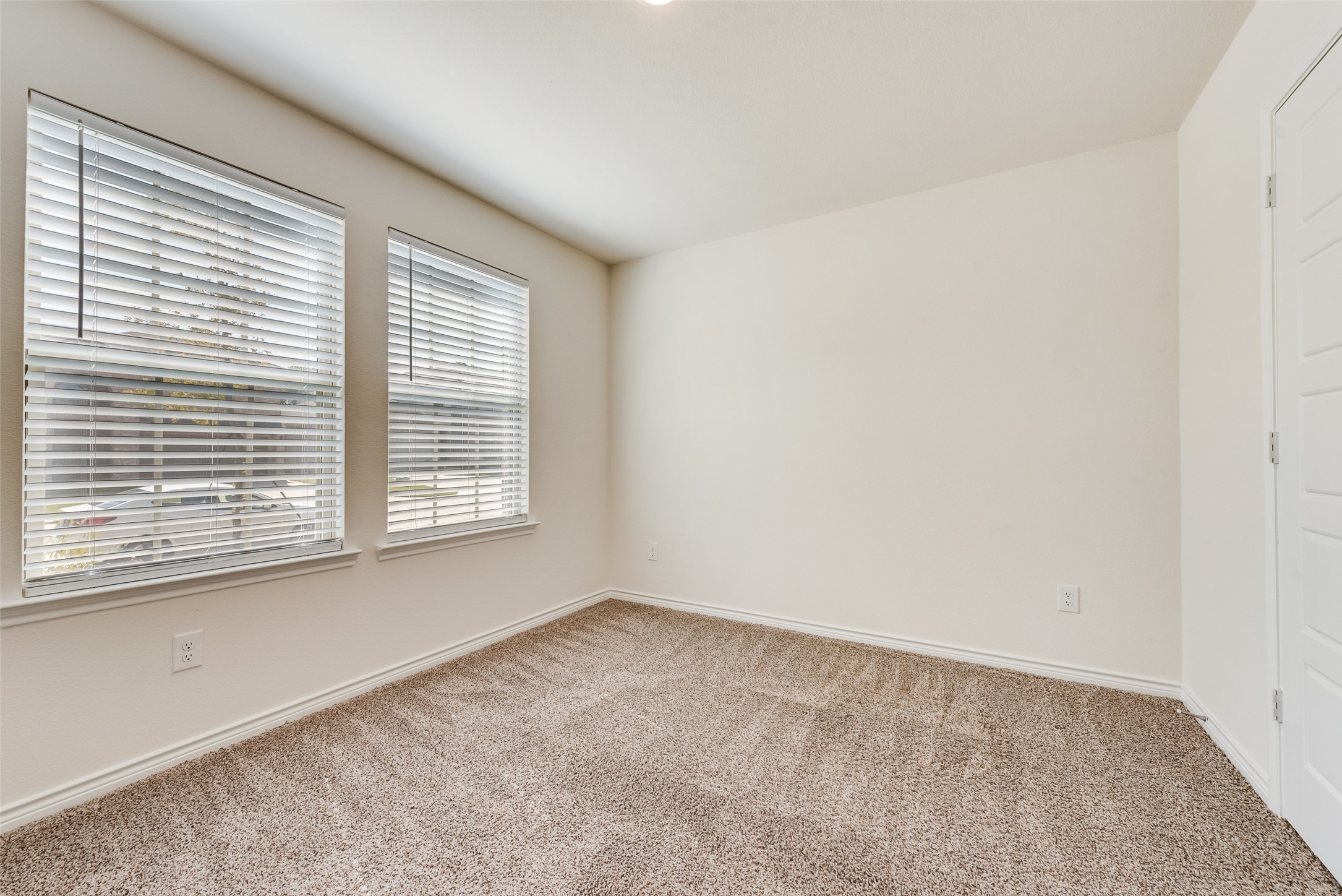 4009 Glastonbury Road