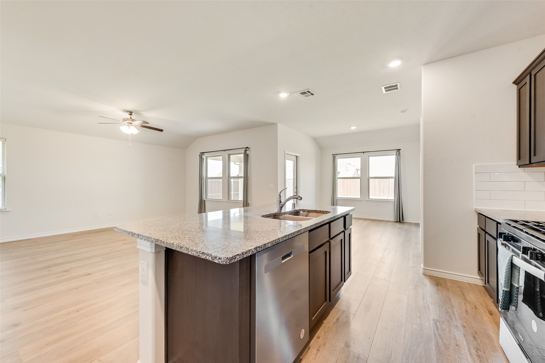 4009 Glastonbury Road