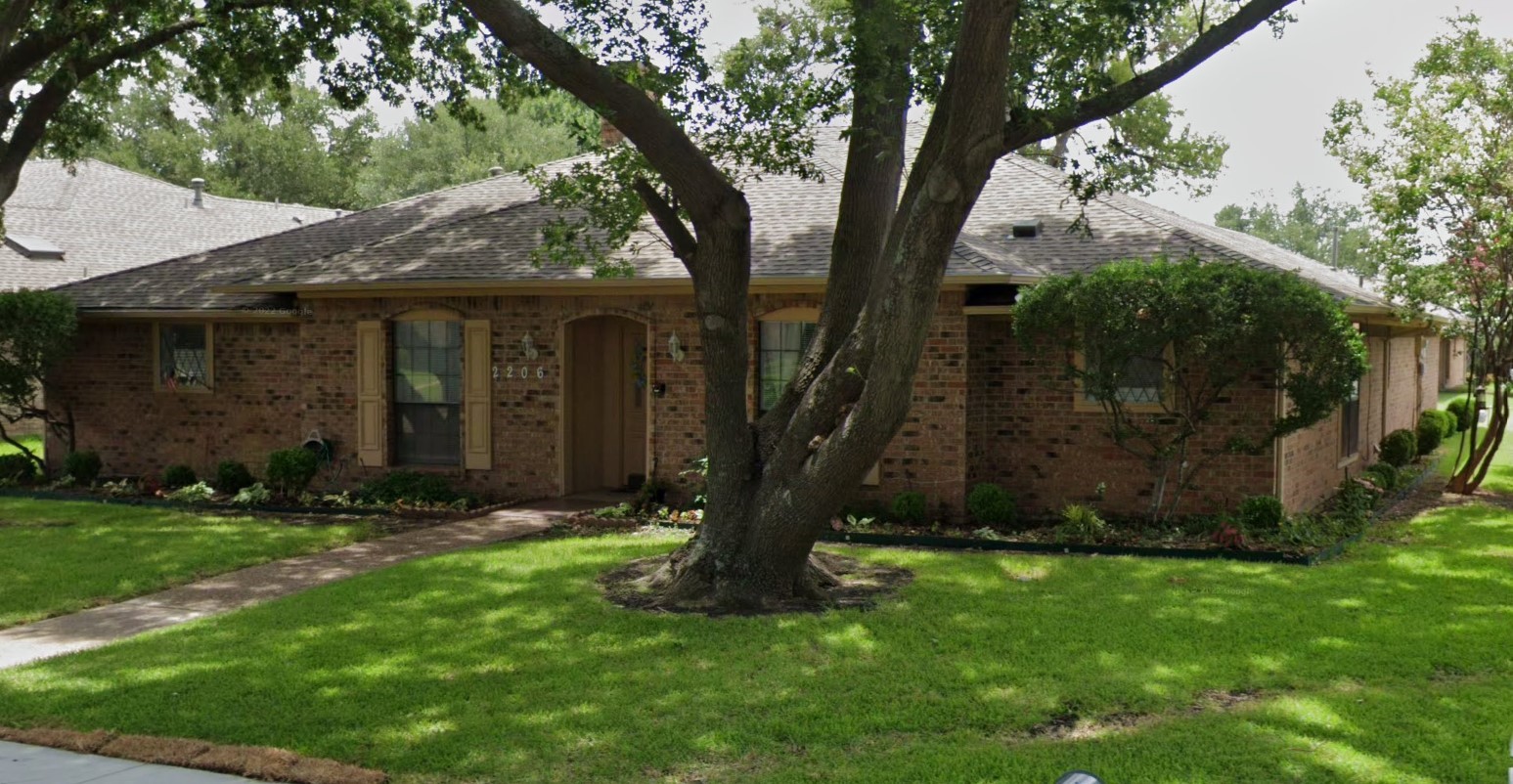 2206 Blue Cypress Drive