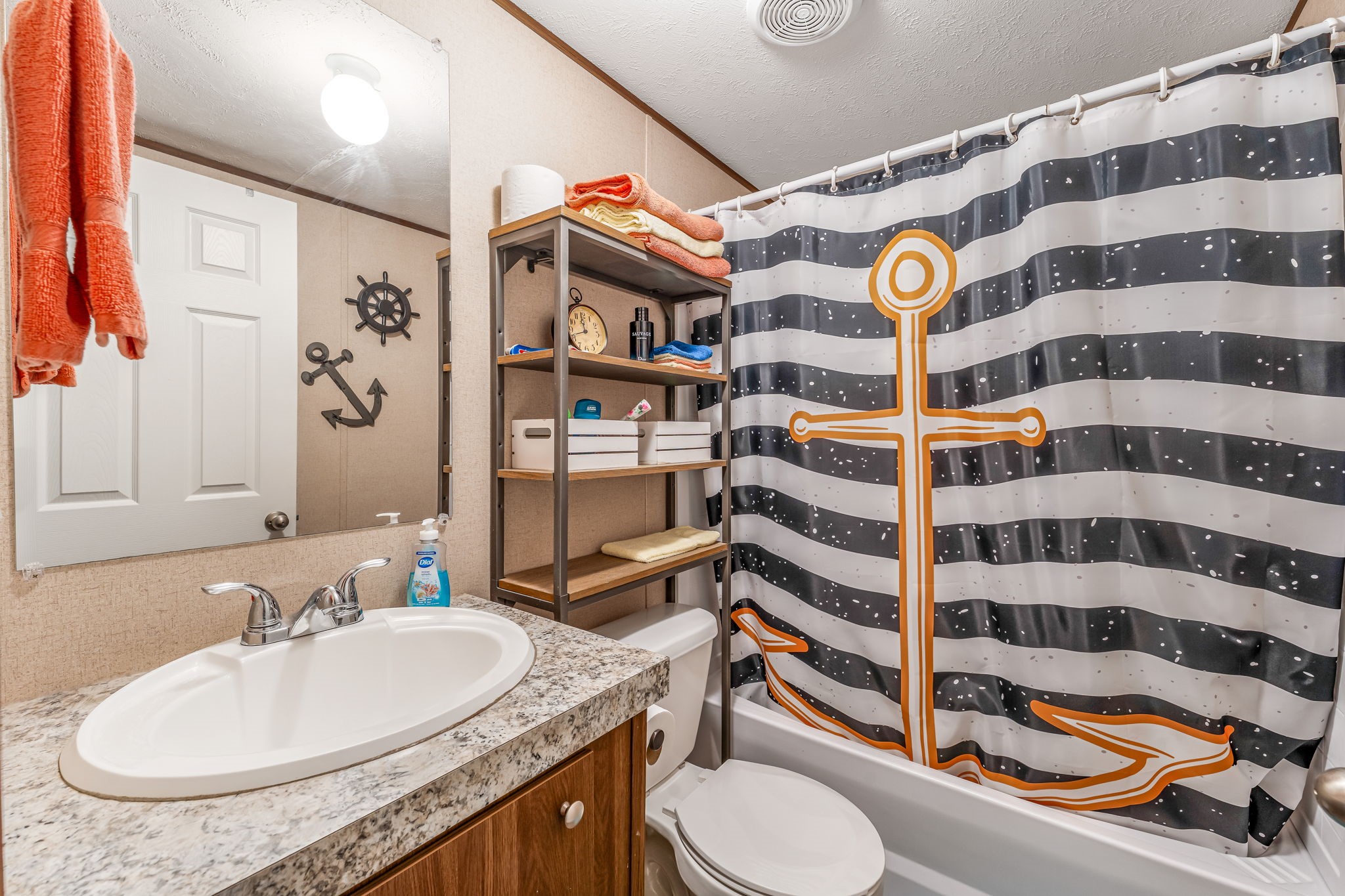 4313 Cottonwood Court