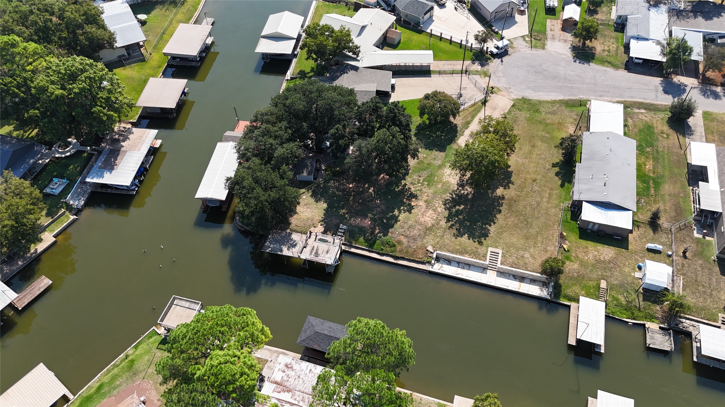 4313 Cottonwood Court