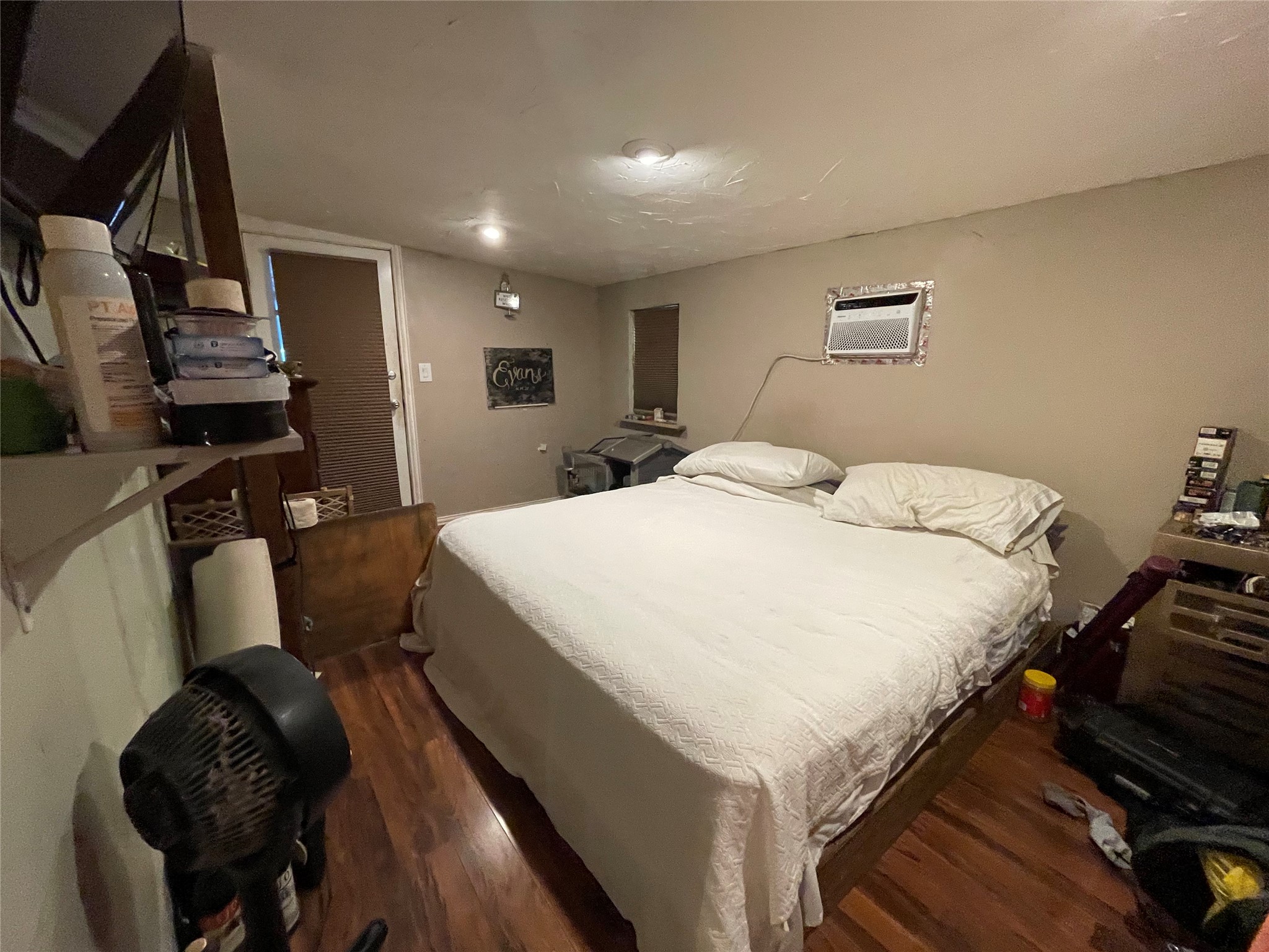 2400 Creek Drive