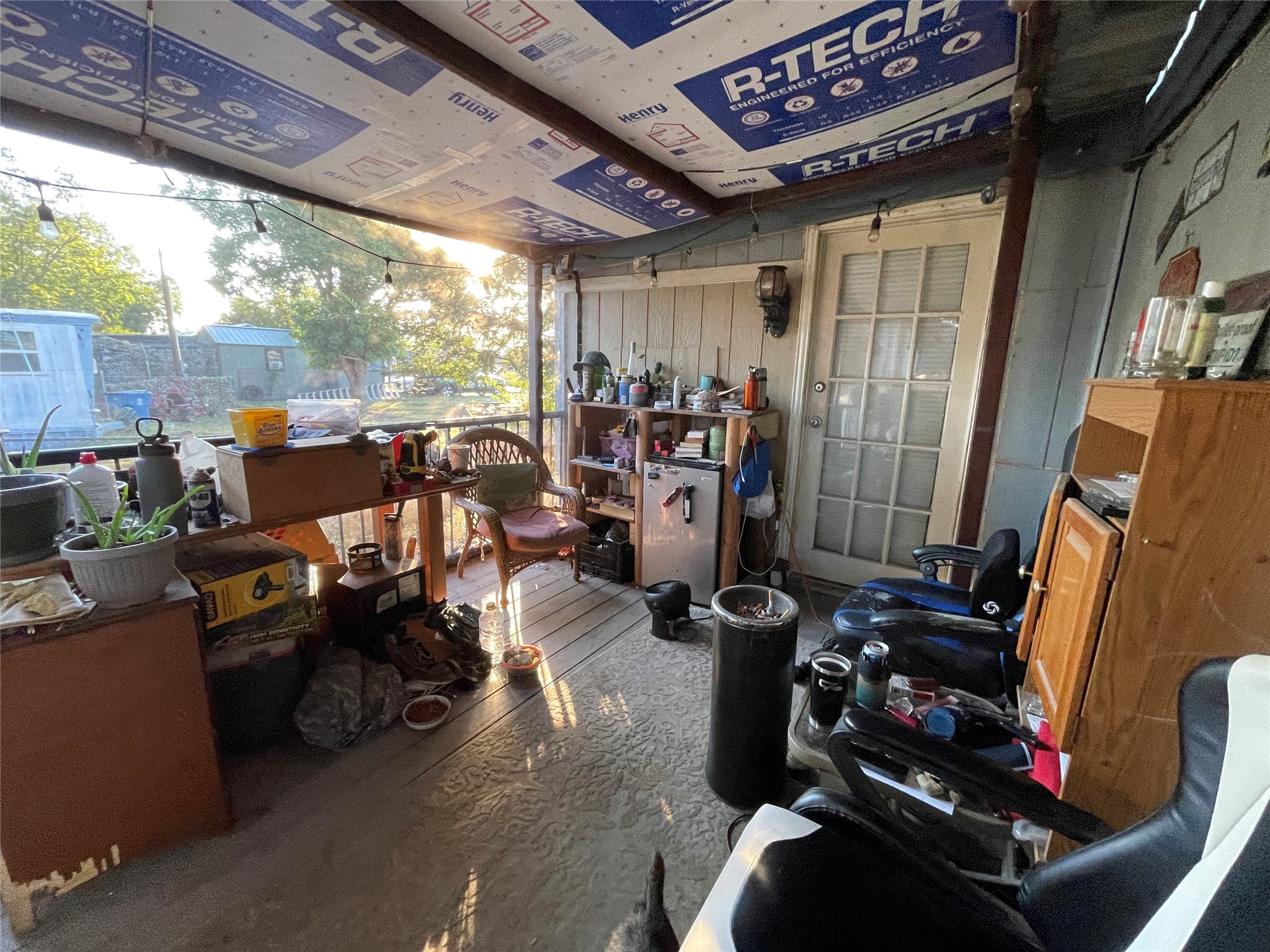2400 Creek Drive