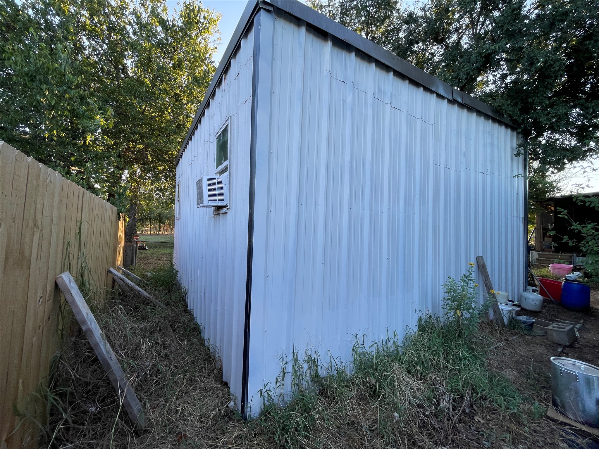 2400 Creek Drive