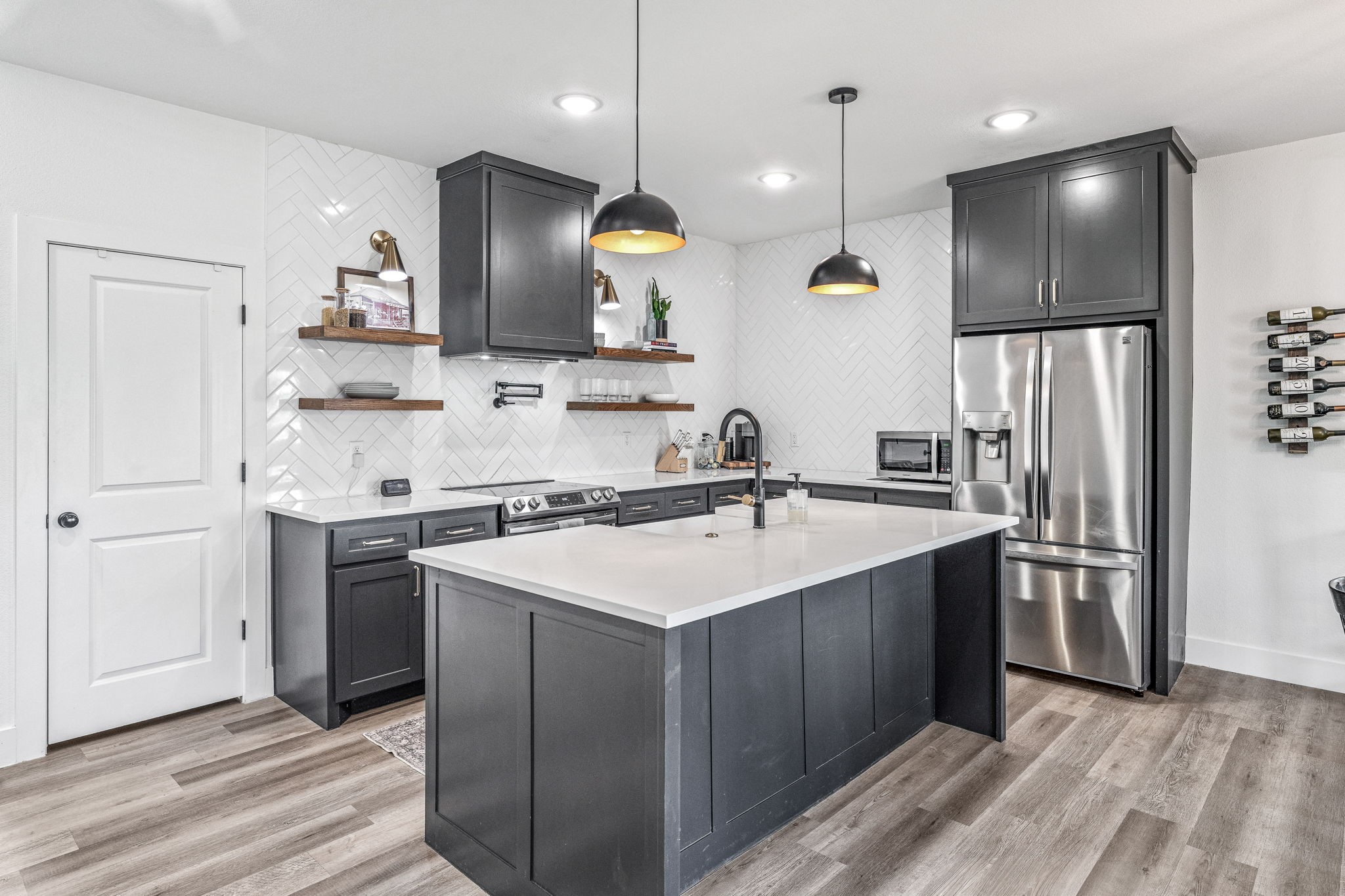 916 Devils River Drive