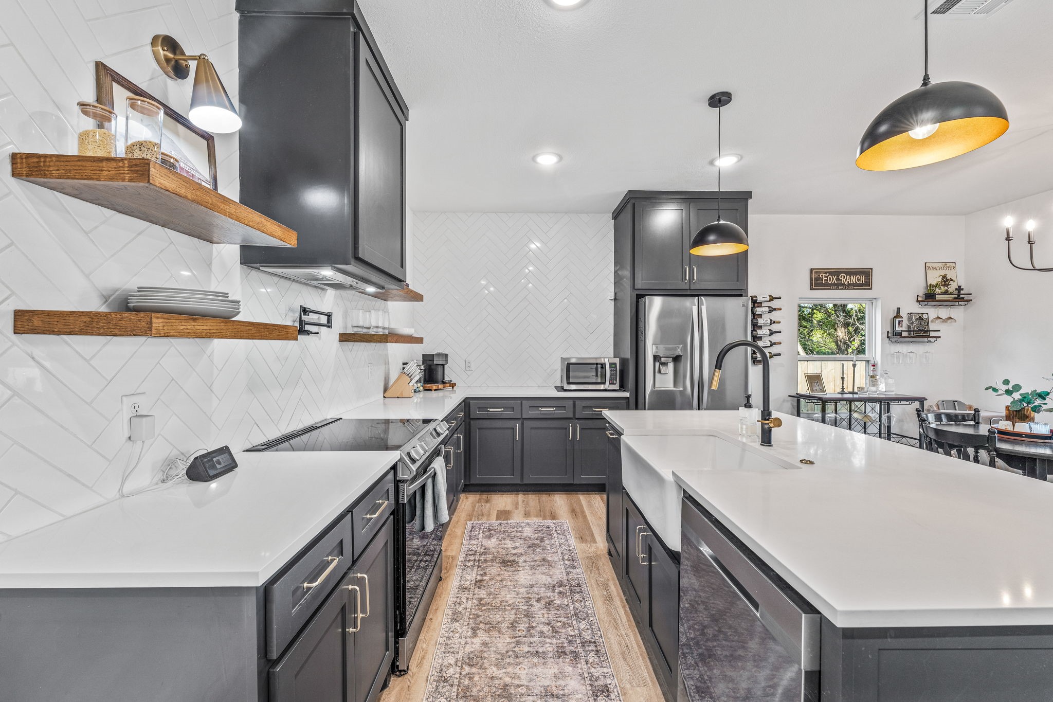 916 Devils River Drive