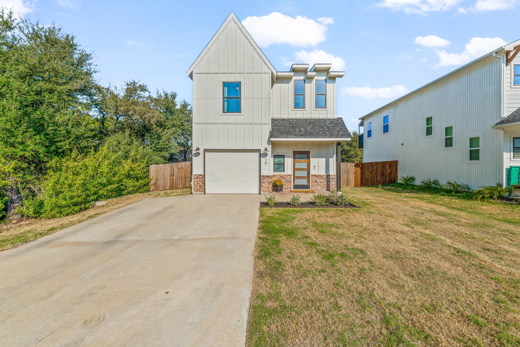 916 Devils River Drive