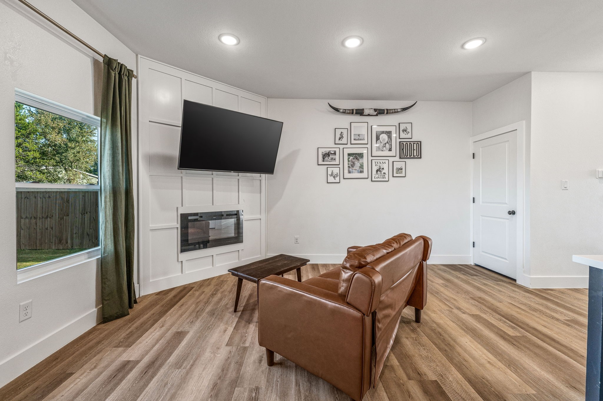 916 Devils River Drive