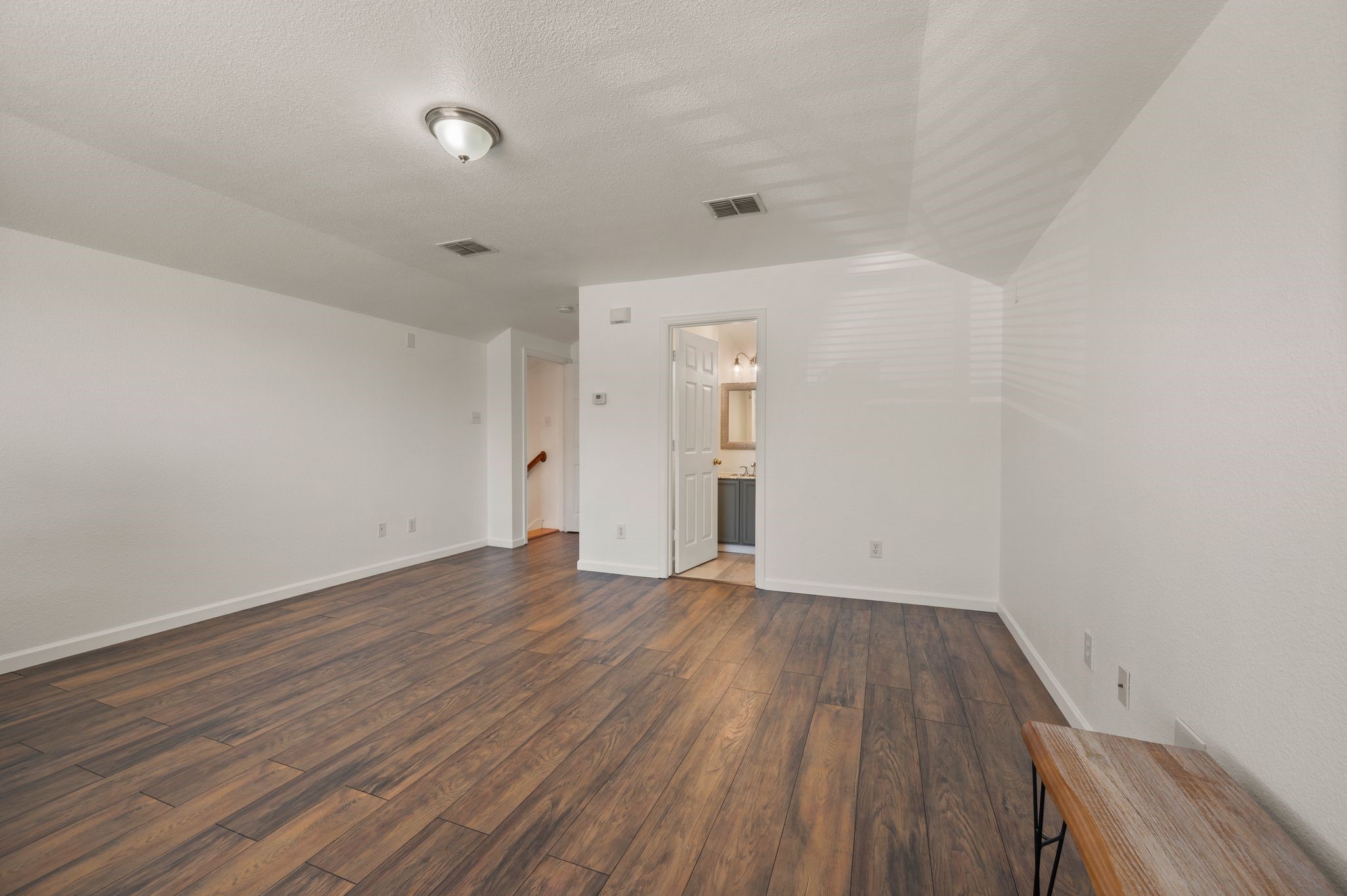 1513 Walnut Ridge Drive