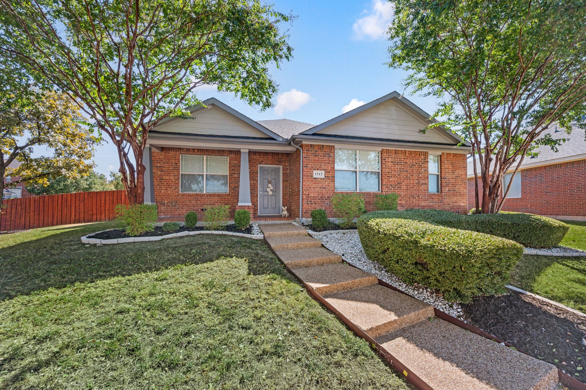 1513 Walnut Ridge Drive