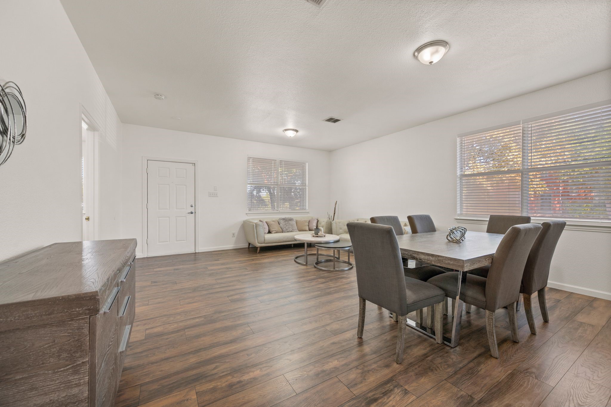 1513 Walnut Ridge Drive