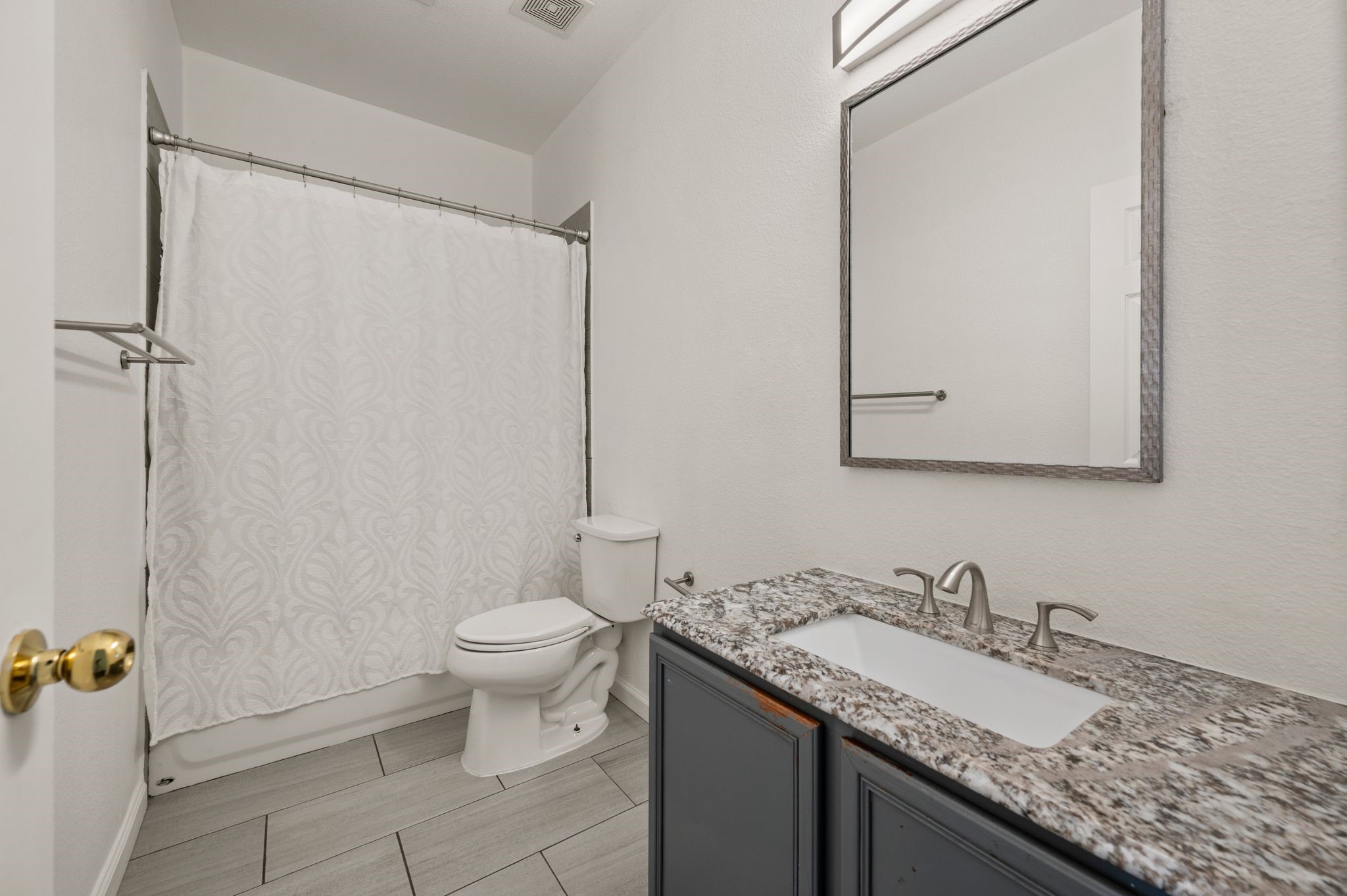 1513 Walnut Ridge Drive