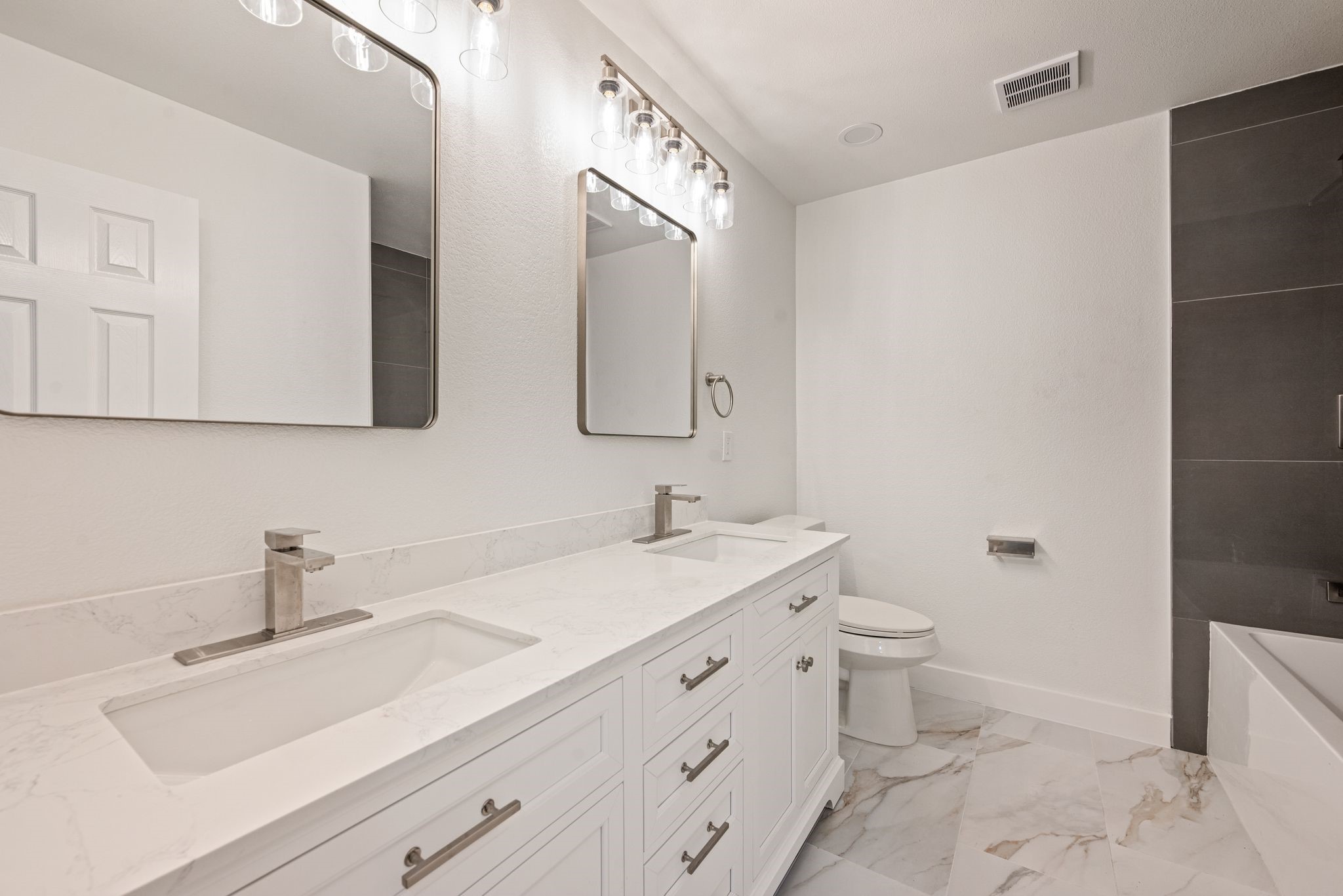 6517 Copperfield Lane