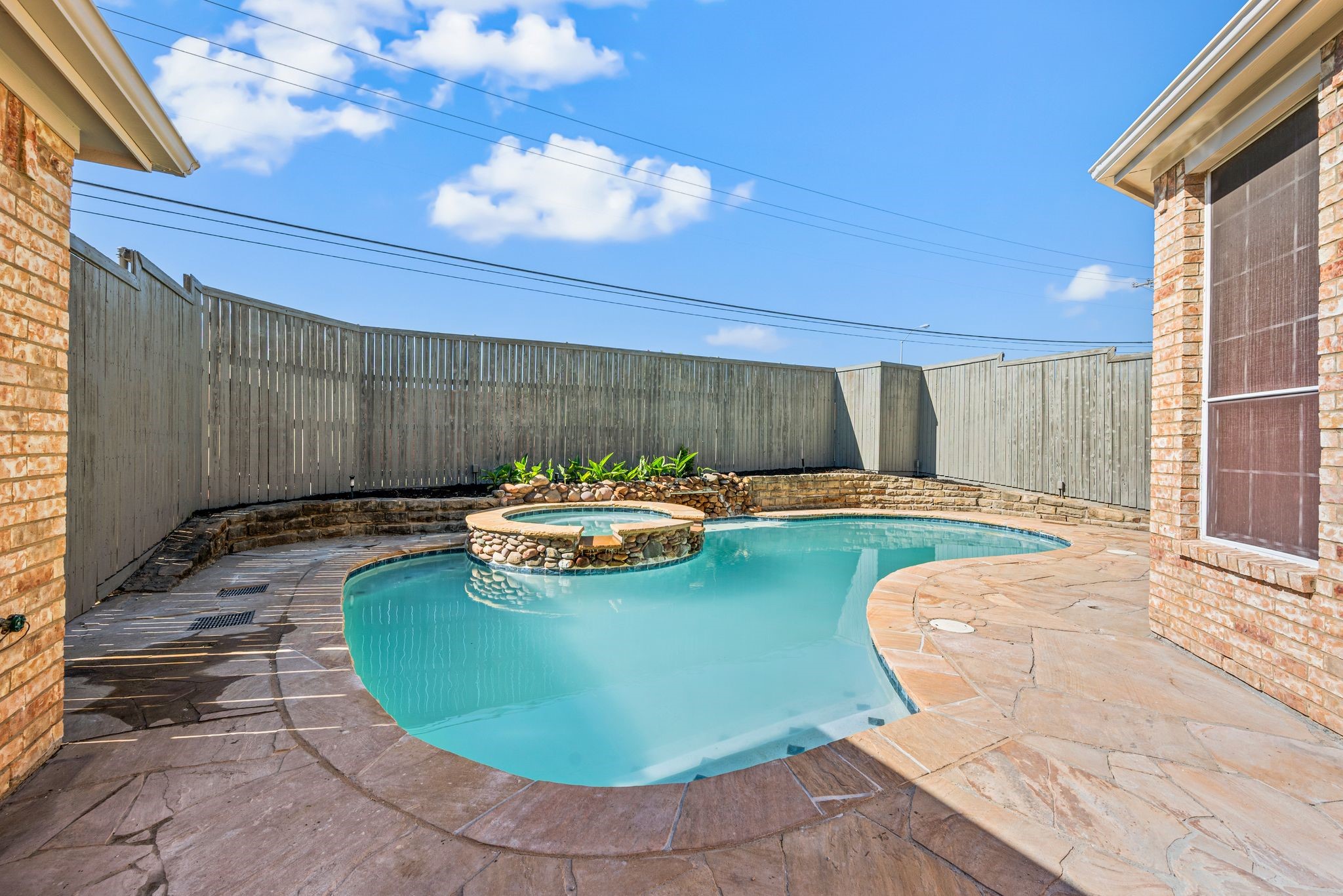 6517 Copperfield Lane