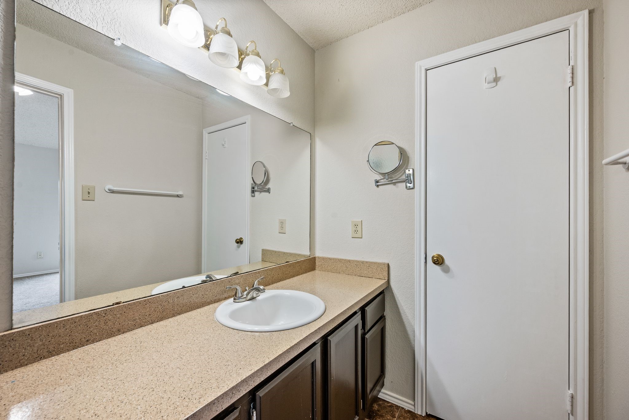 6605 Bluebonnet Drive