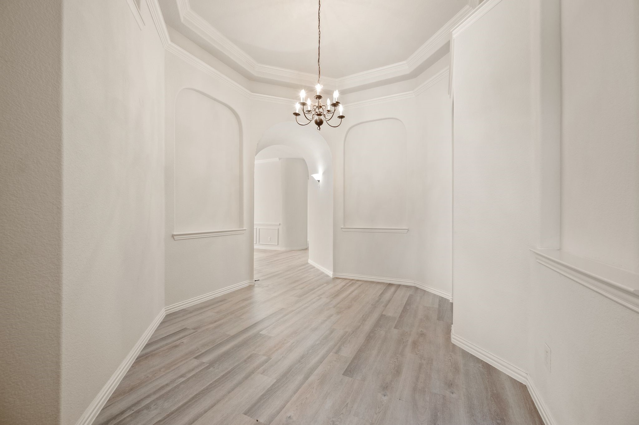 2405 Hammock Lake Drive