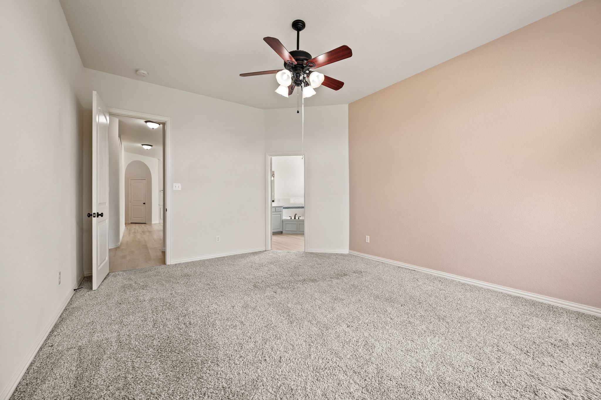 2405 Hammock Lake Drive