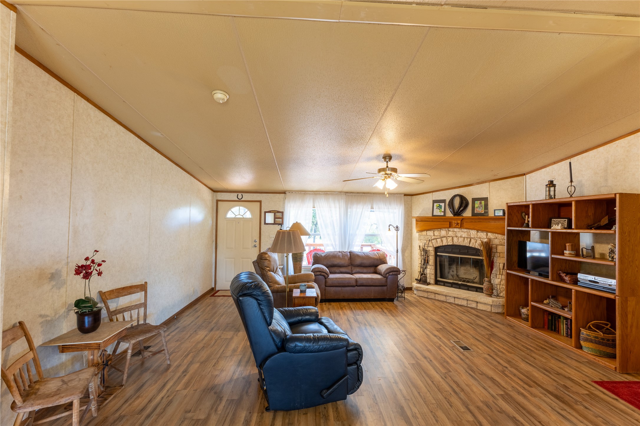 3033 Steepleridge Circle