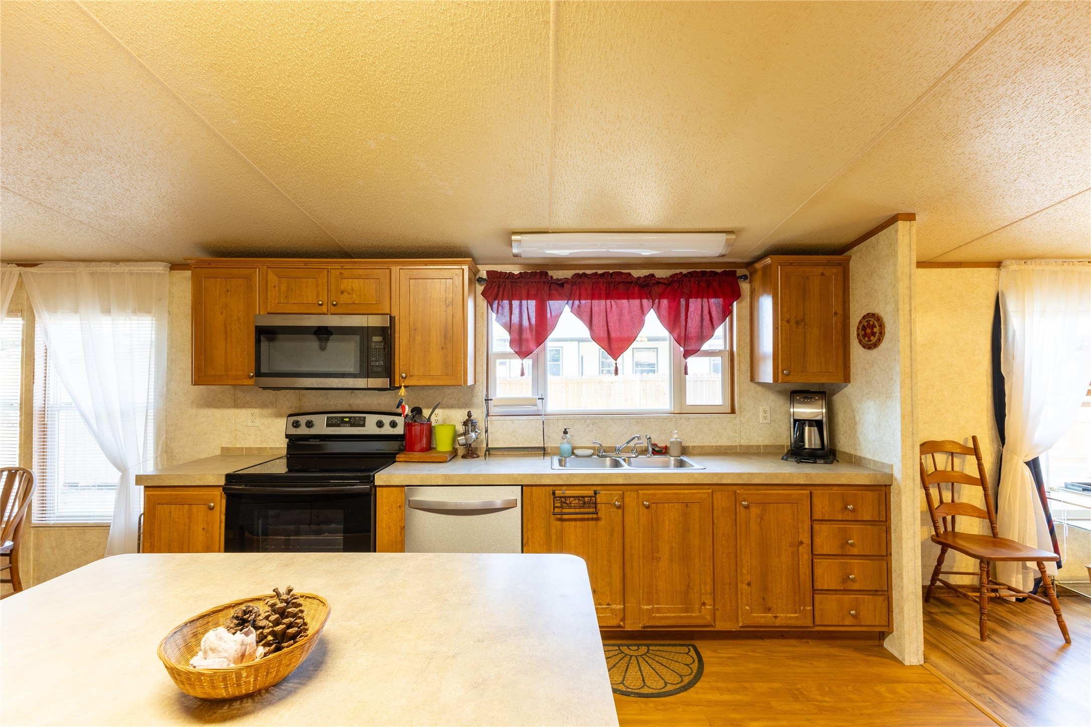 3033 Steepleridge Circle