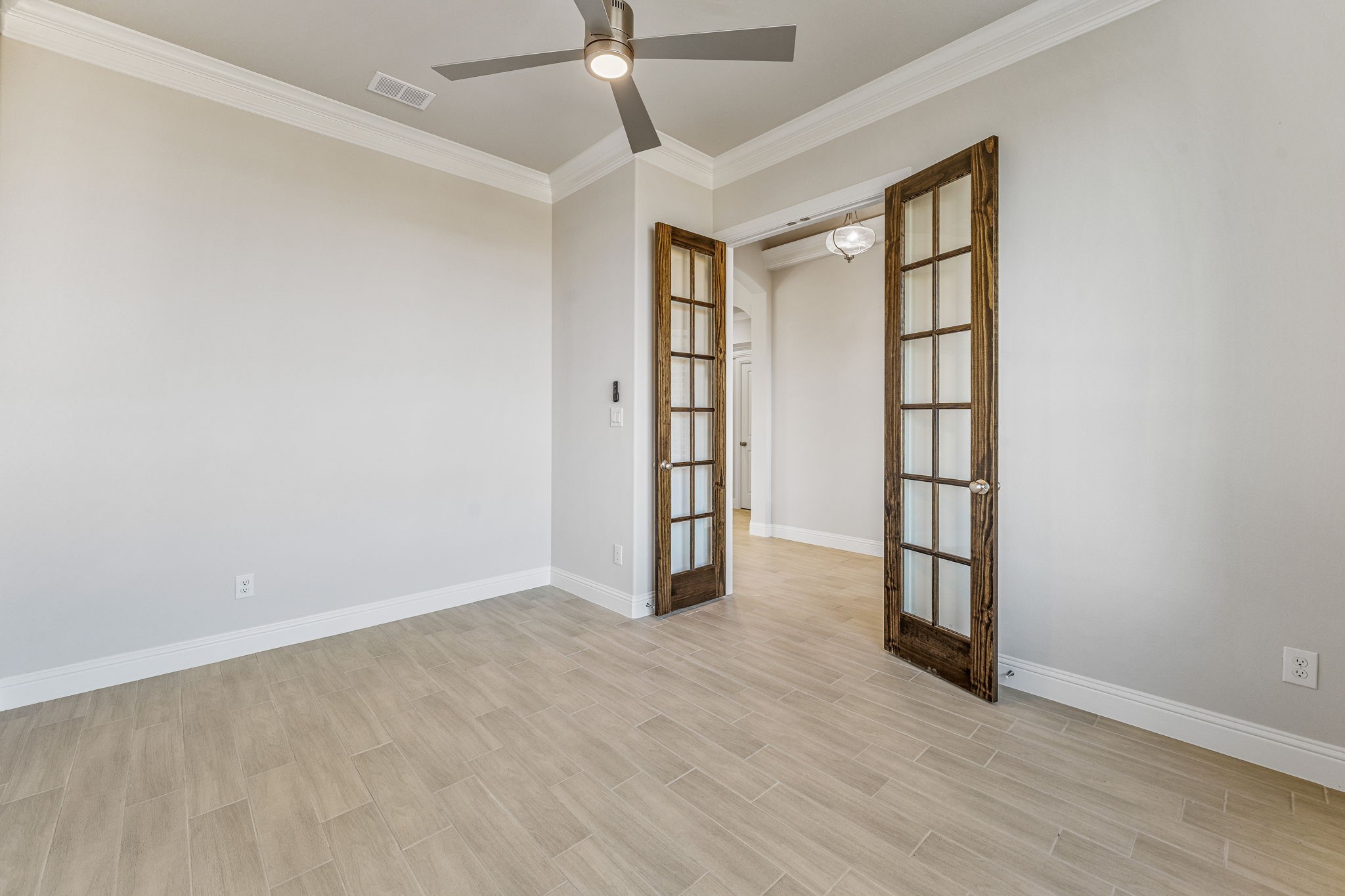 1064 Uplift Drive