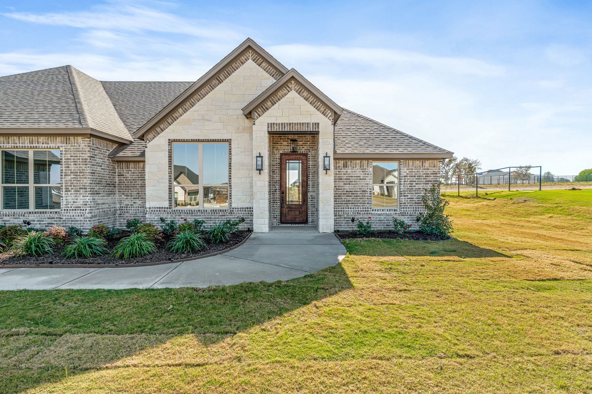 1064 Uplift Drive