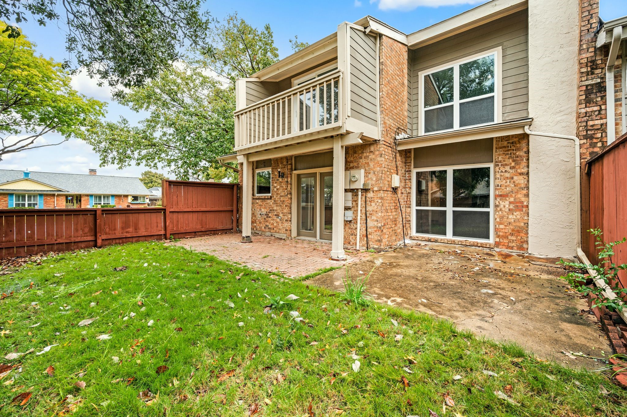 2900 Shady Lake Circle