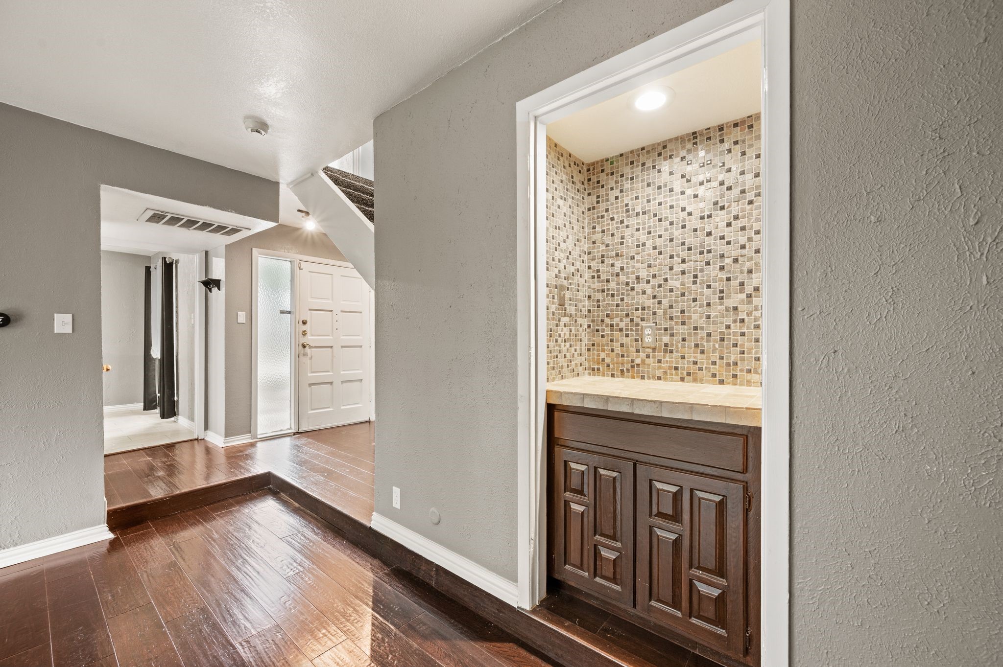 2900 Shady Lake Circle