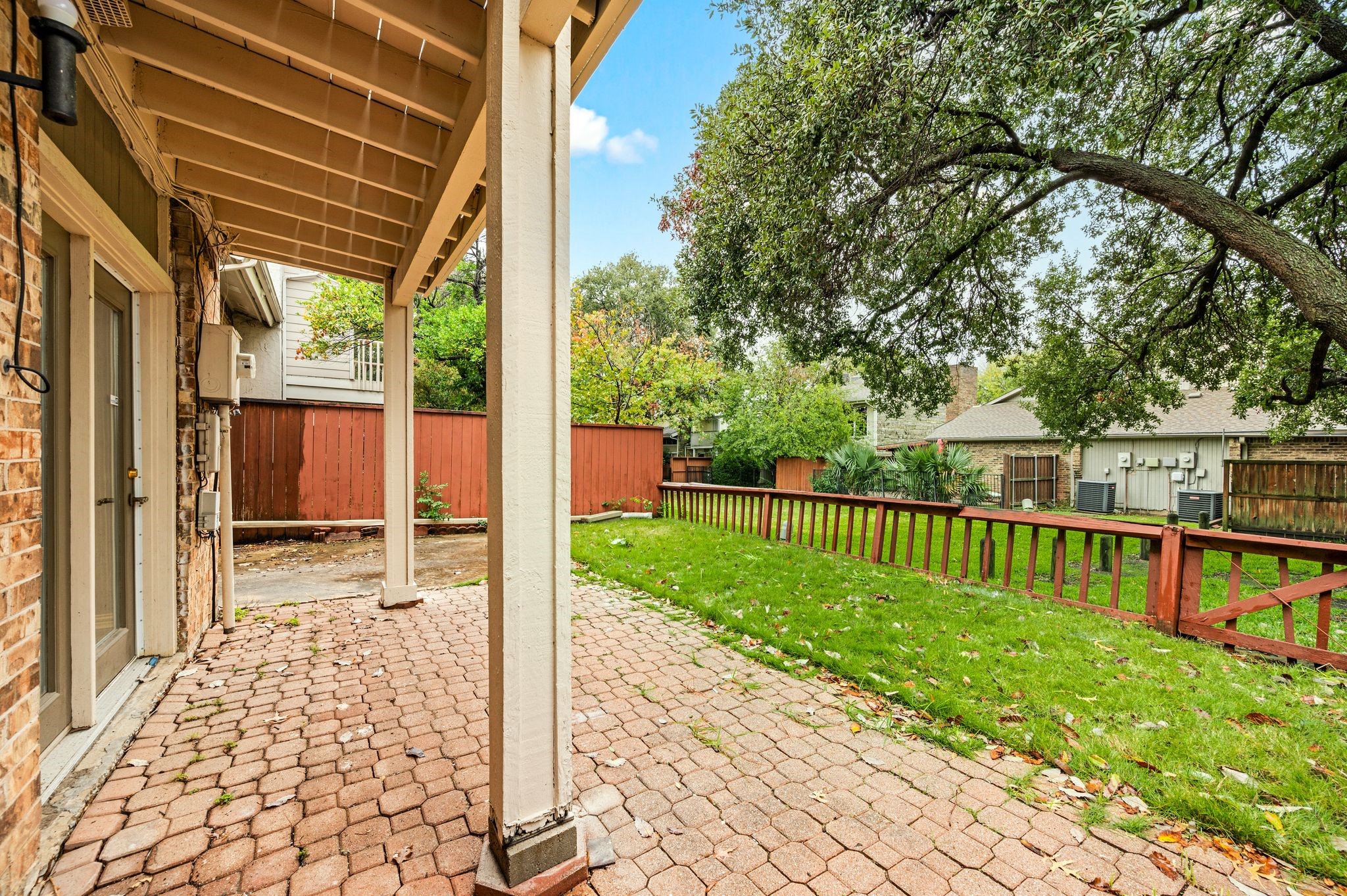 2900 Shady Lake Circle