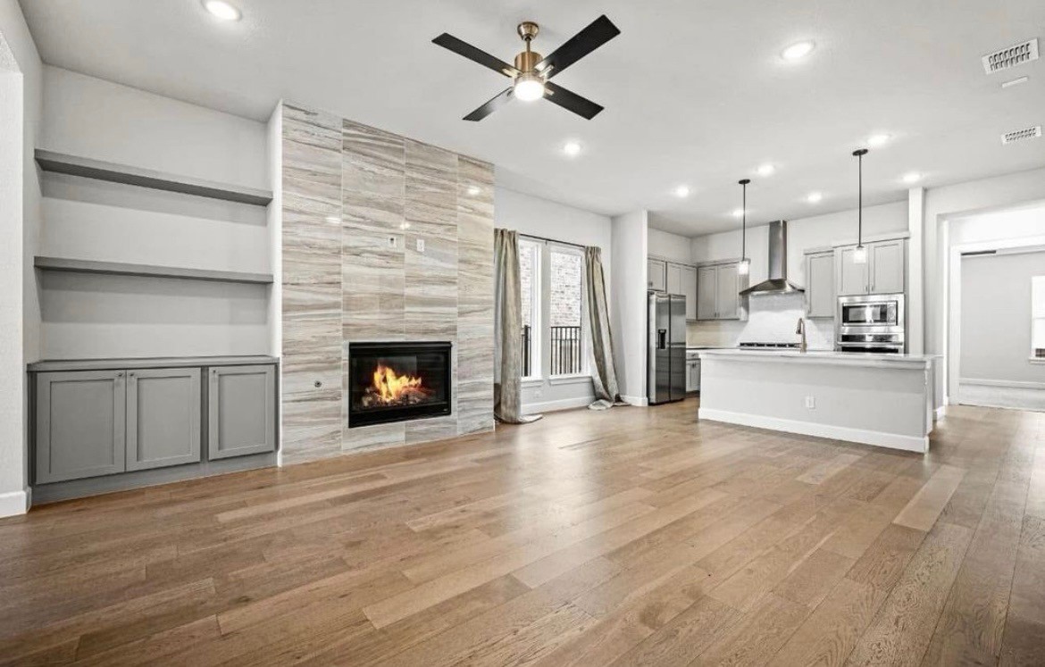 3517 Golden Bell Court